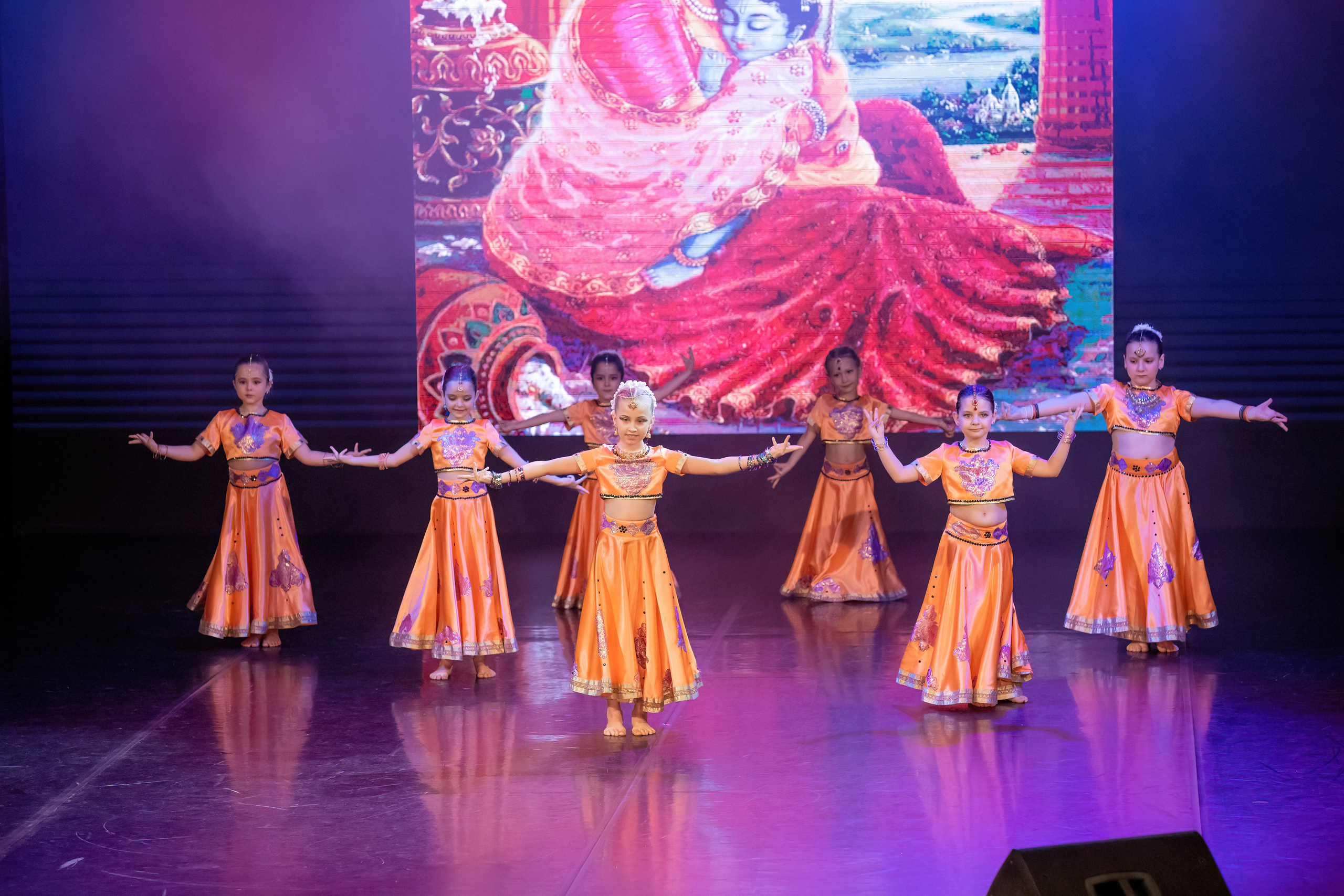 Отчетный концерт студии индийского танца Natel, май 2023. Марк Шишкин — репортажный фотограф в Воронеже и России