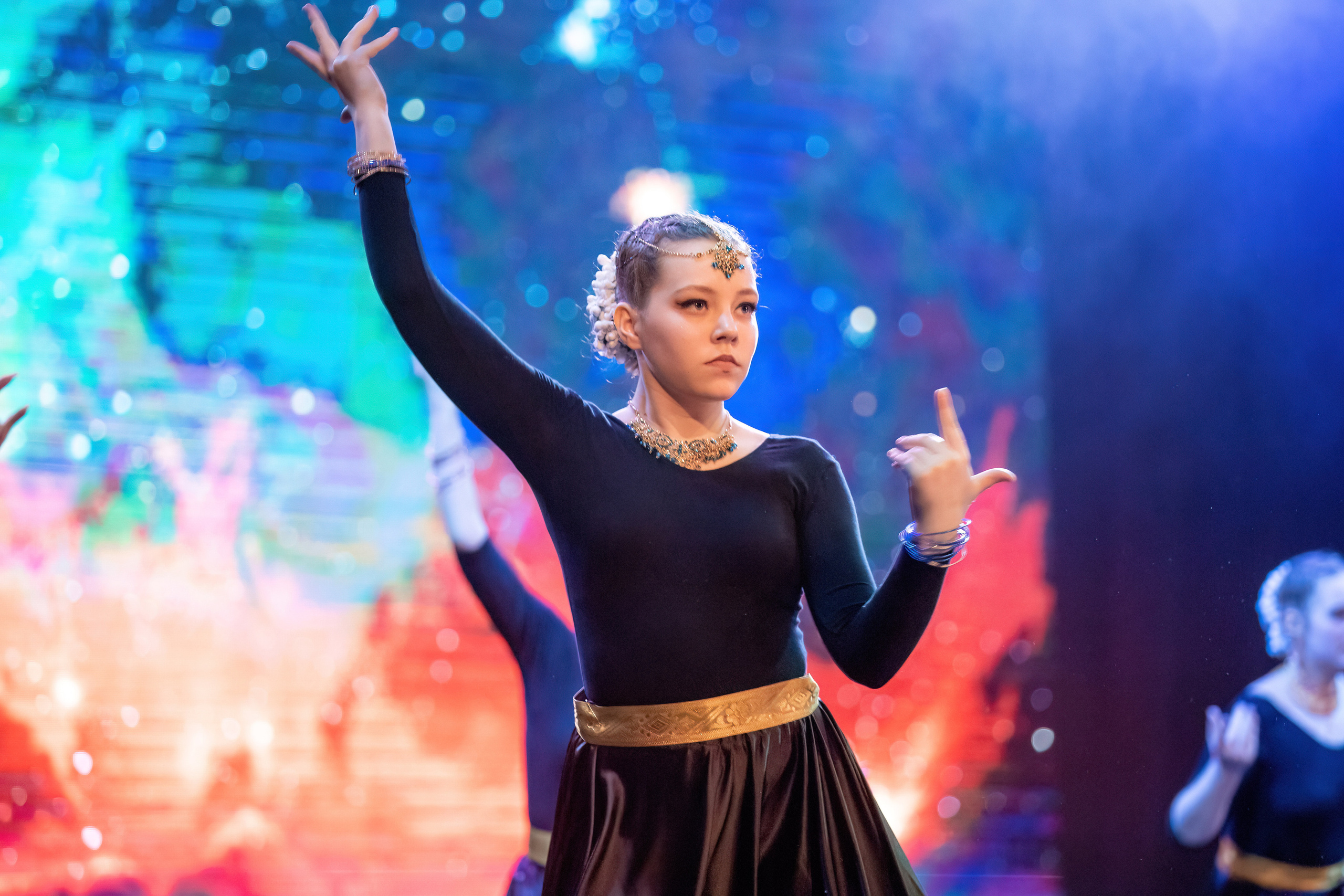 Отчетный концерт студии индийского танца Natel, май 2023. Марк Шишкин — репортажный фотограф в Воронеже и России