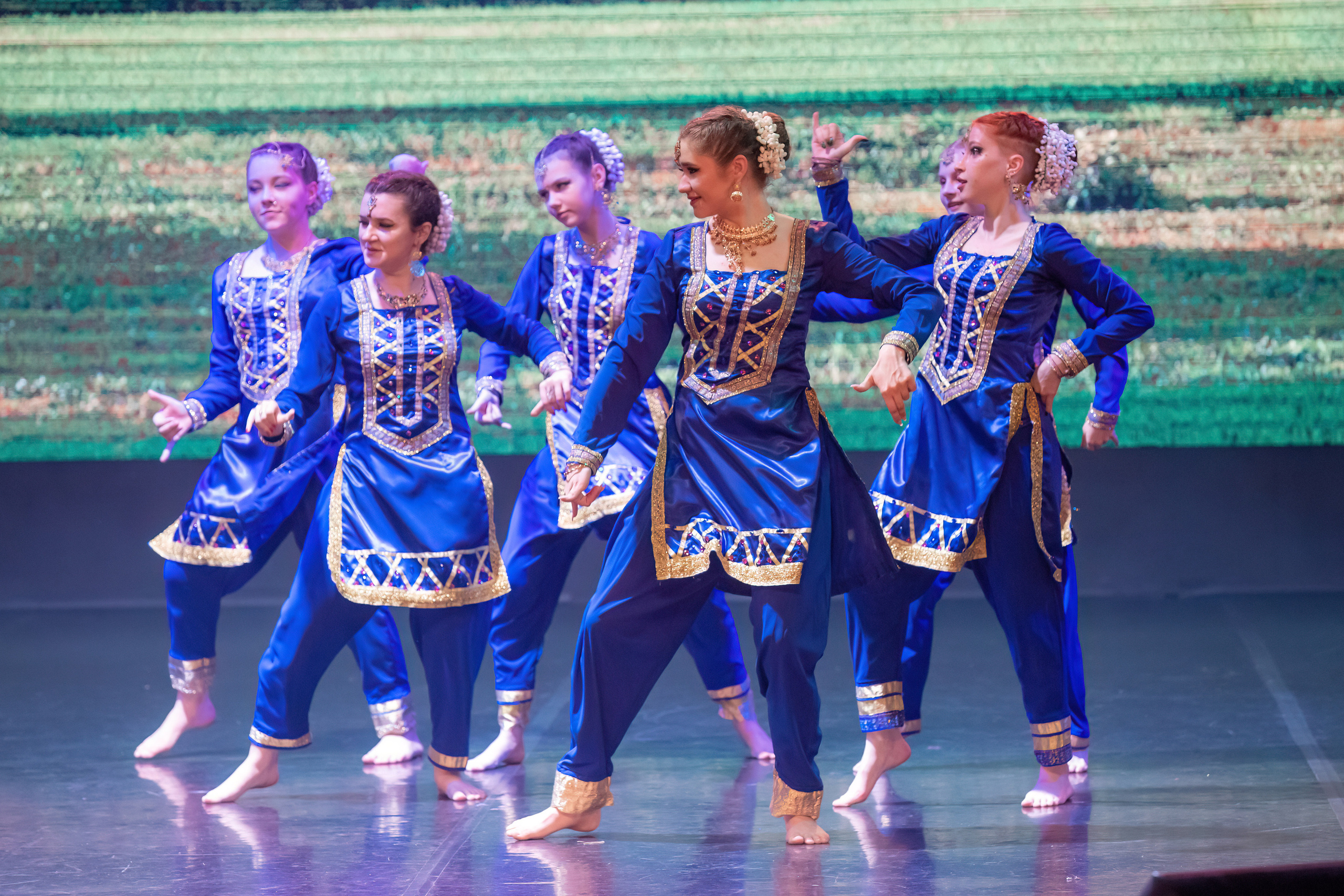 Отчетный концерт студии индийского танца Natel, май 2023. Марк Шишкин — репортажный фотограф в Воронеже и России