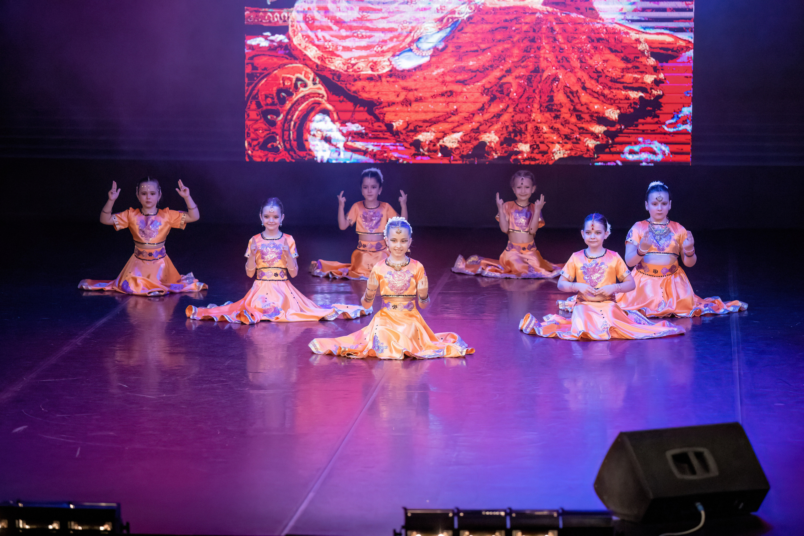 Отчетный концерт студии индийского танца Natel, май 2023. Марк Шишкин — репортажный фотограф в Воронеже и России