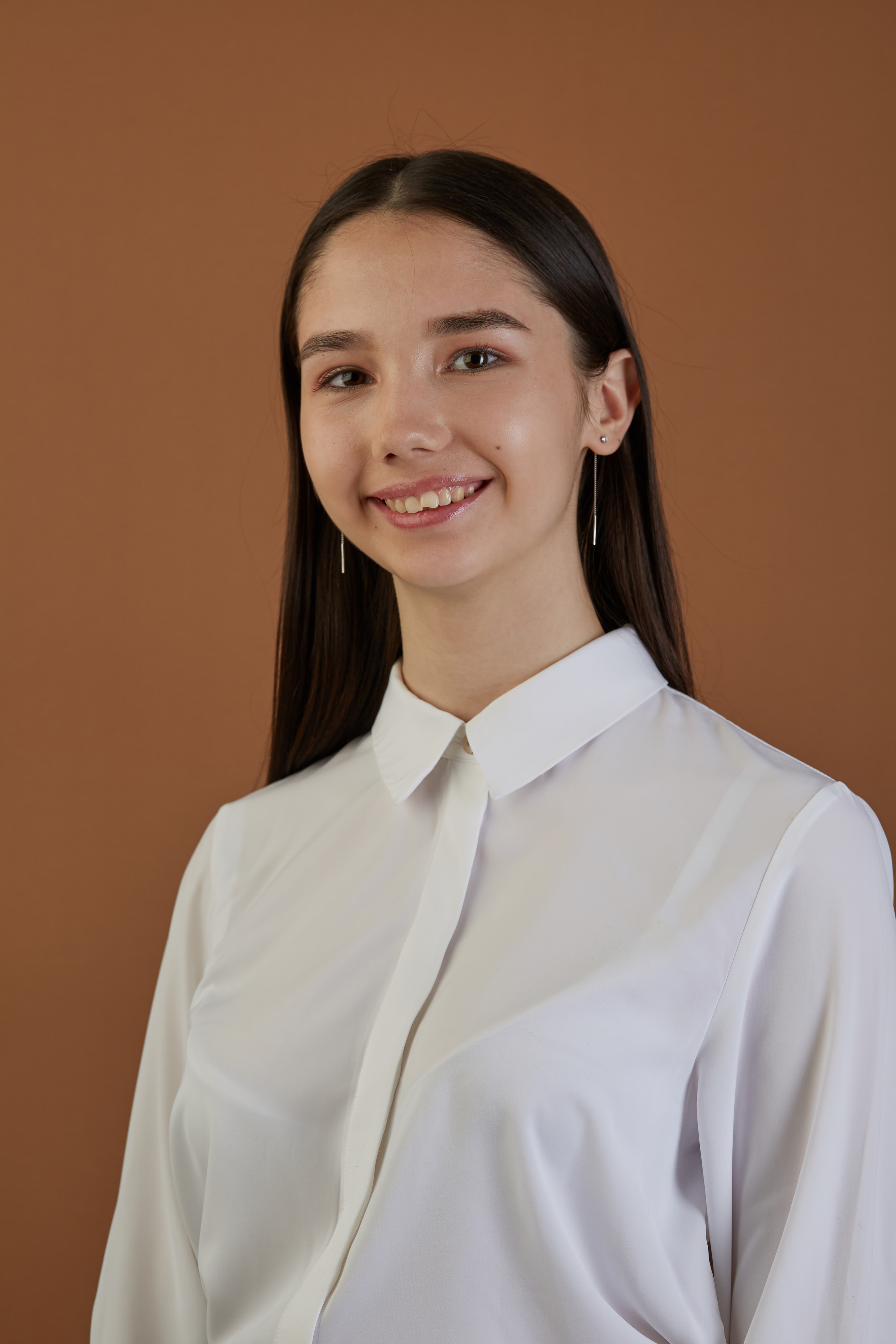 Выпускной альбом для 11 класса. Предметный и рекламный фотограф в Ростове-на-Дону Кристина Орлова