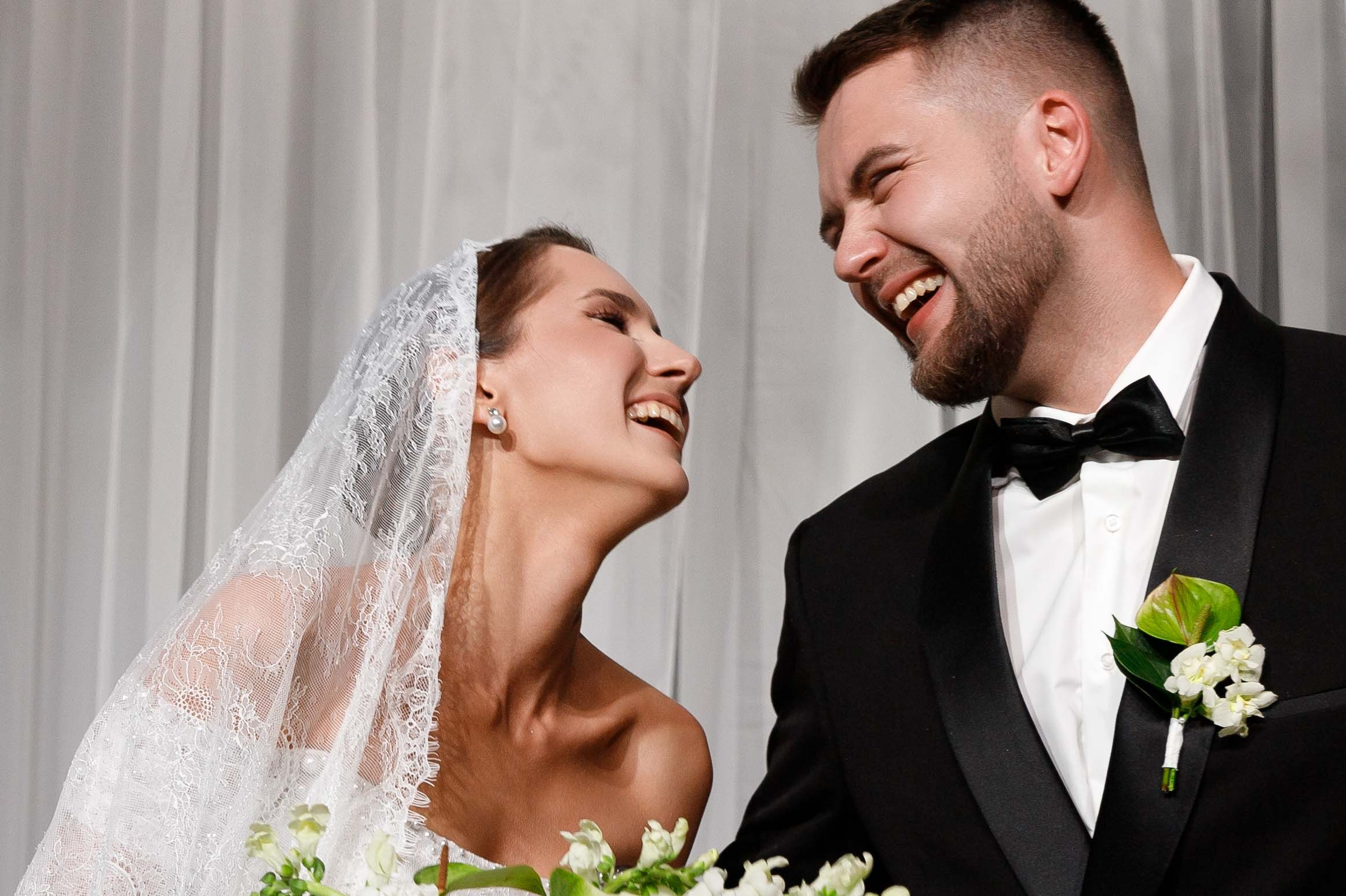 Принц и принцесса. Свадебный фотограф Марьям Сайфулина г. Красноярск