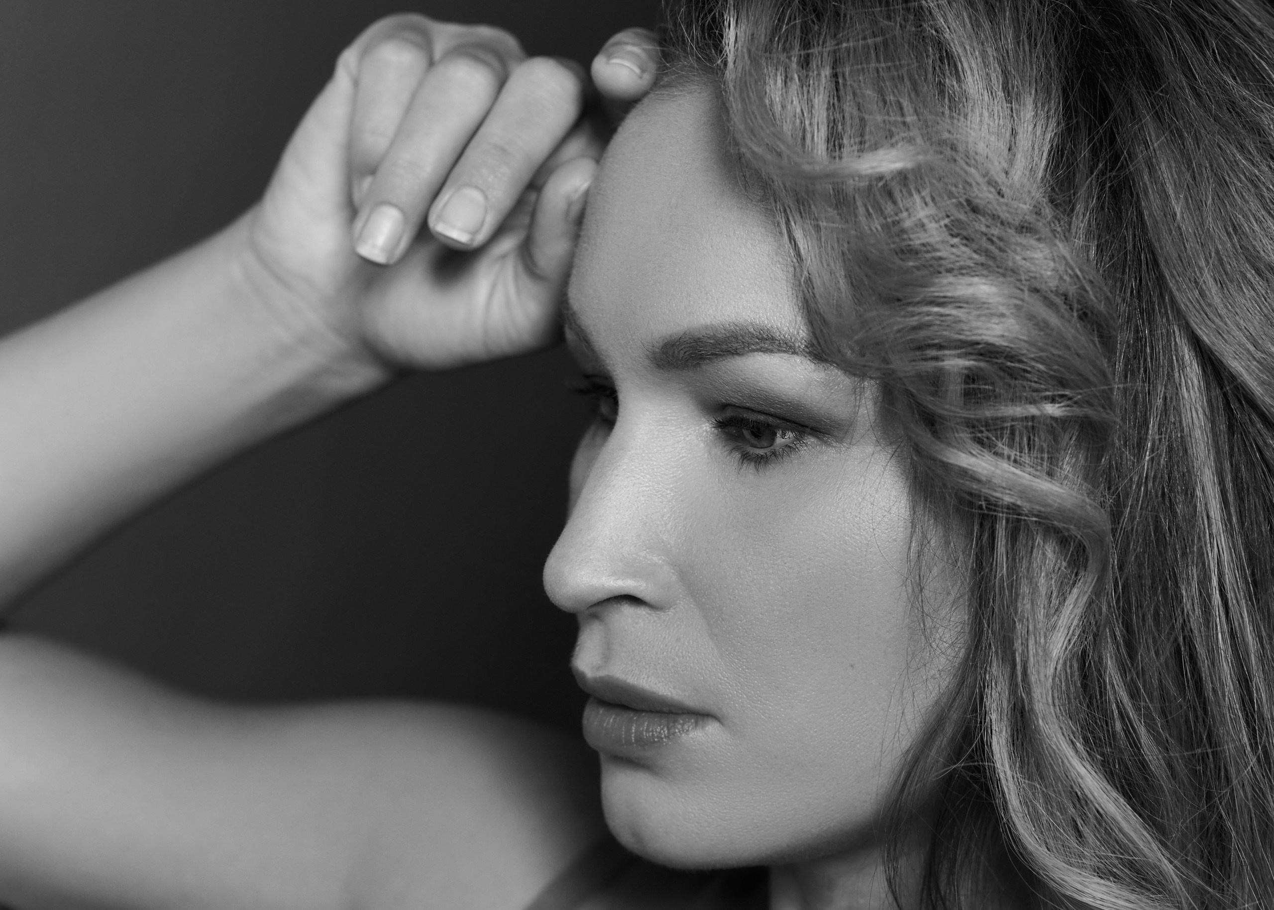 Классический женский портрет