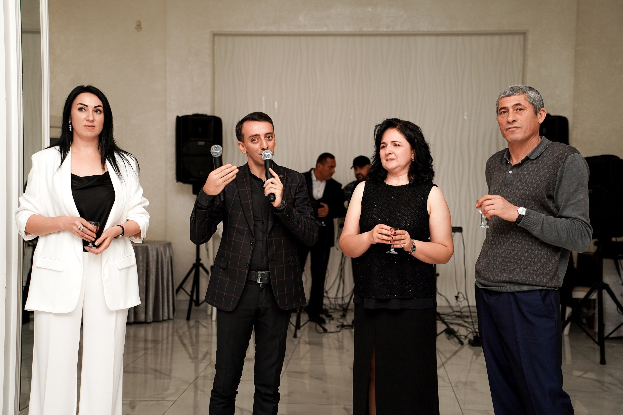 Сватовство. Свадебный фотограф в Ростове-на-Дону. Таинство Крещения и Венчания, семейные фотосессии. Алёна Чёботова