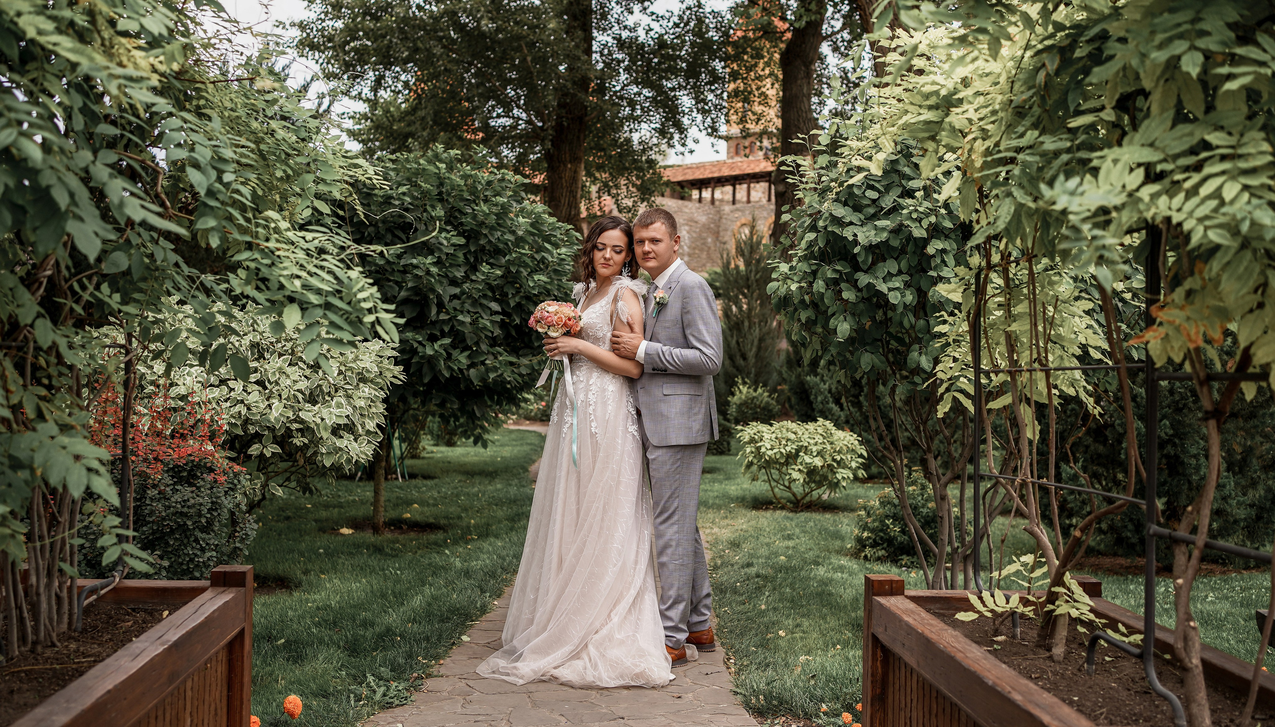 Парк Лога. Свадебная фотосессия в Каменске-Шахтинском. Фотограф Ростов-на-Дону. Игорь и Анастасия. Свадебный фотограф в Ростове-на-Дону. Таинство Крещения и Венчания, семейные фотосессии. Алёна Чёботова