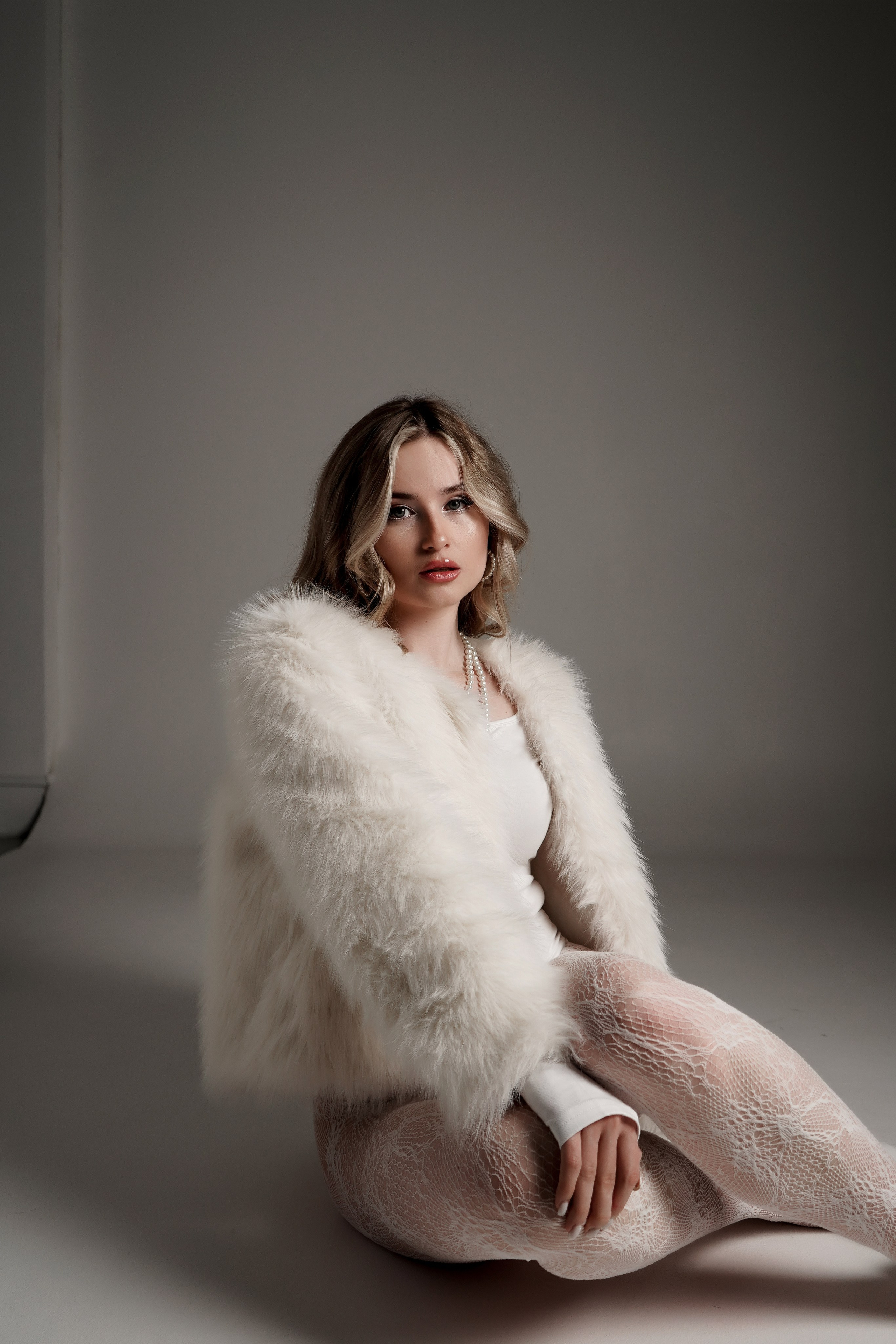 Женский фотограф Ростов-на-Дону. Фотосессия в фотостудии. Анастасия. Свадебный фотограф в Ростове-на-Дону. Таинство Крещения и Венчания, семейные фотосессии. Алёна Чёботова