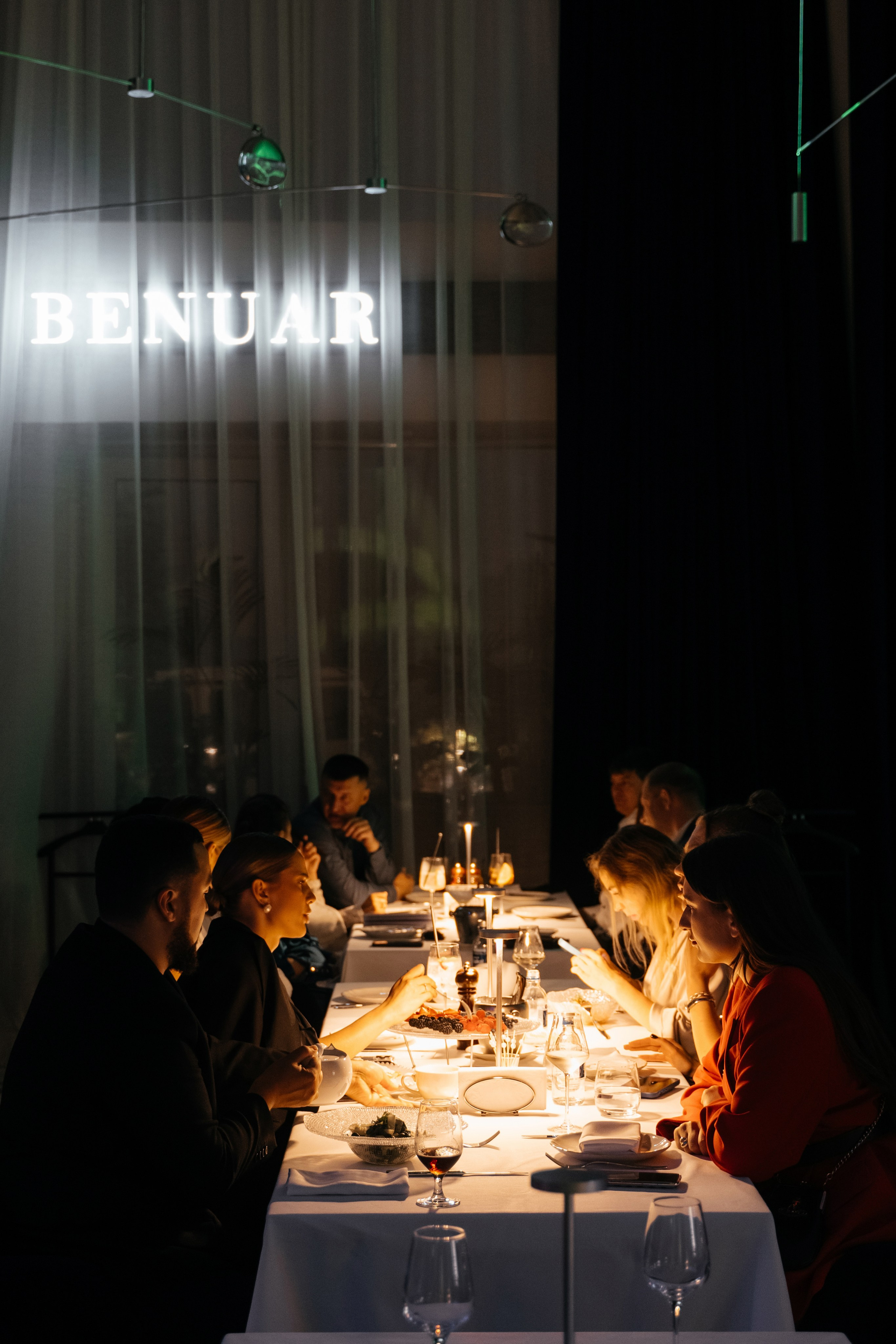 14 июня (пятница). BENUAR Restaurant