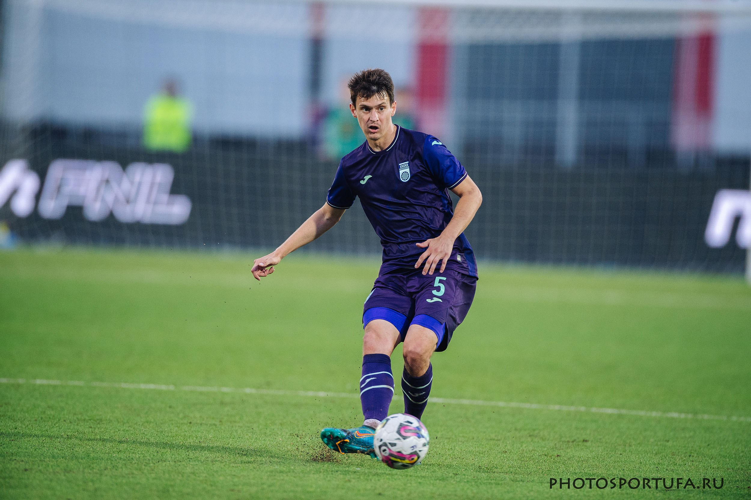 Россия — МЕЛБЕТ — Первая Лига. 4 -й тур «ФК УФА» — ФК «Тюмень». Спортивный фотограф в Уфе Евгений Буров