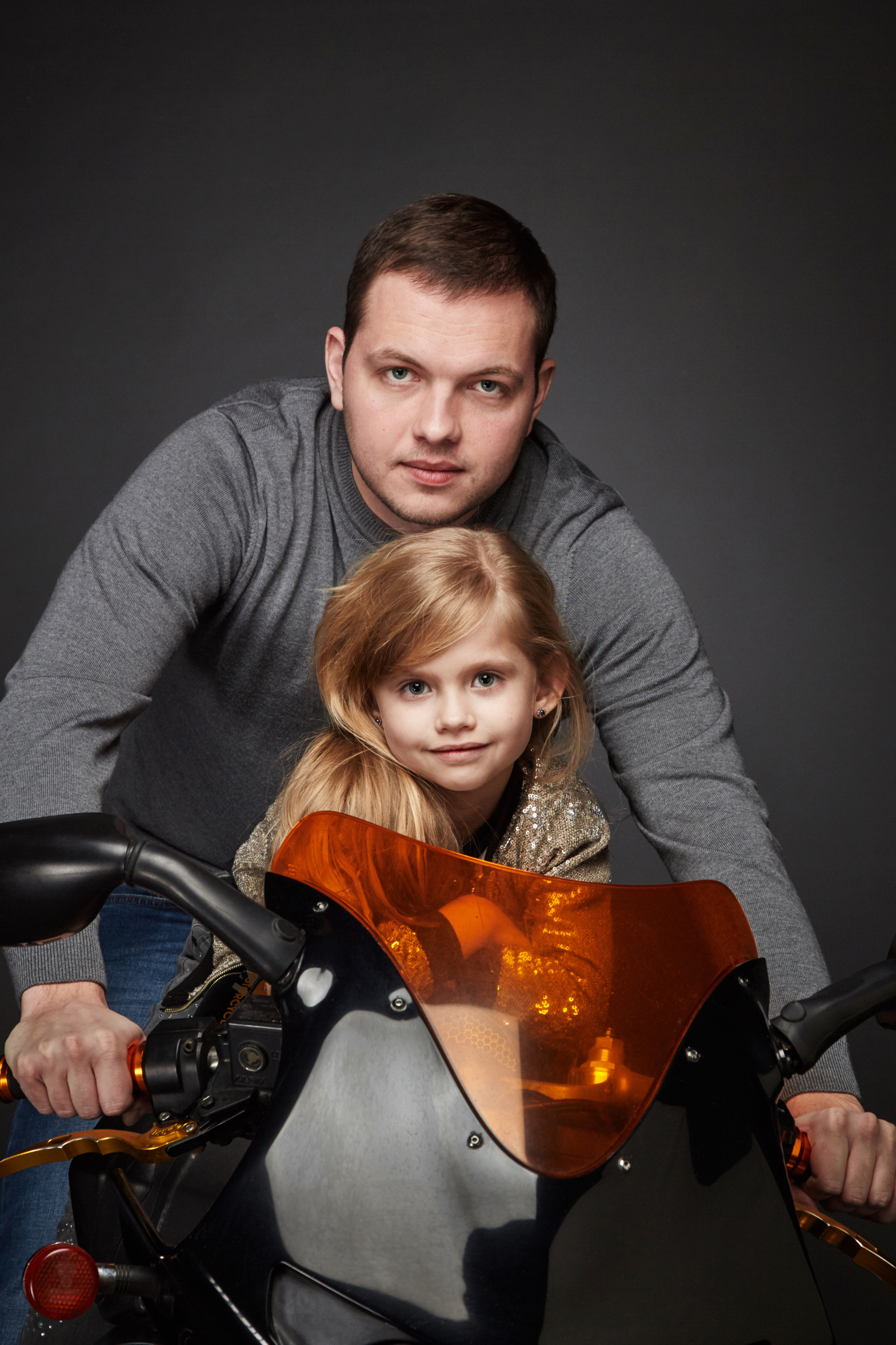 Супер-Алёна. Фотохроника для следующих поколений