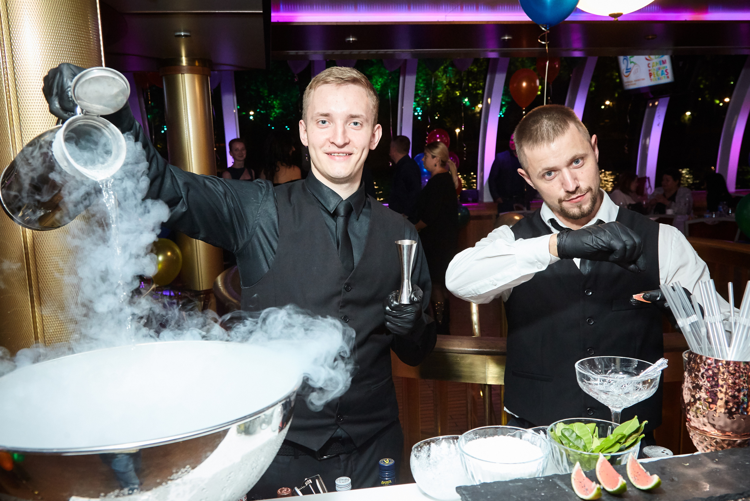 25 лет компании Pegas Touristik. Фотохроника для следующих поколений