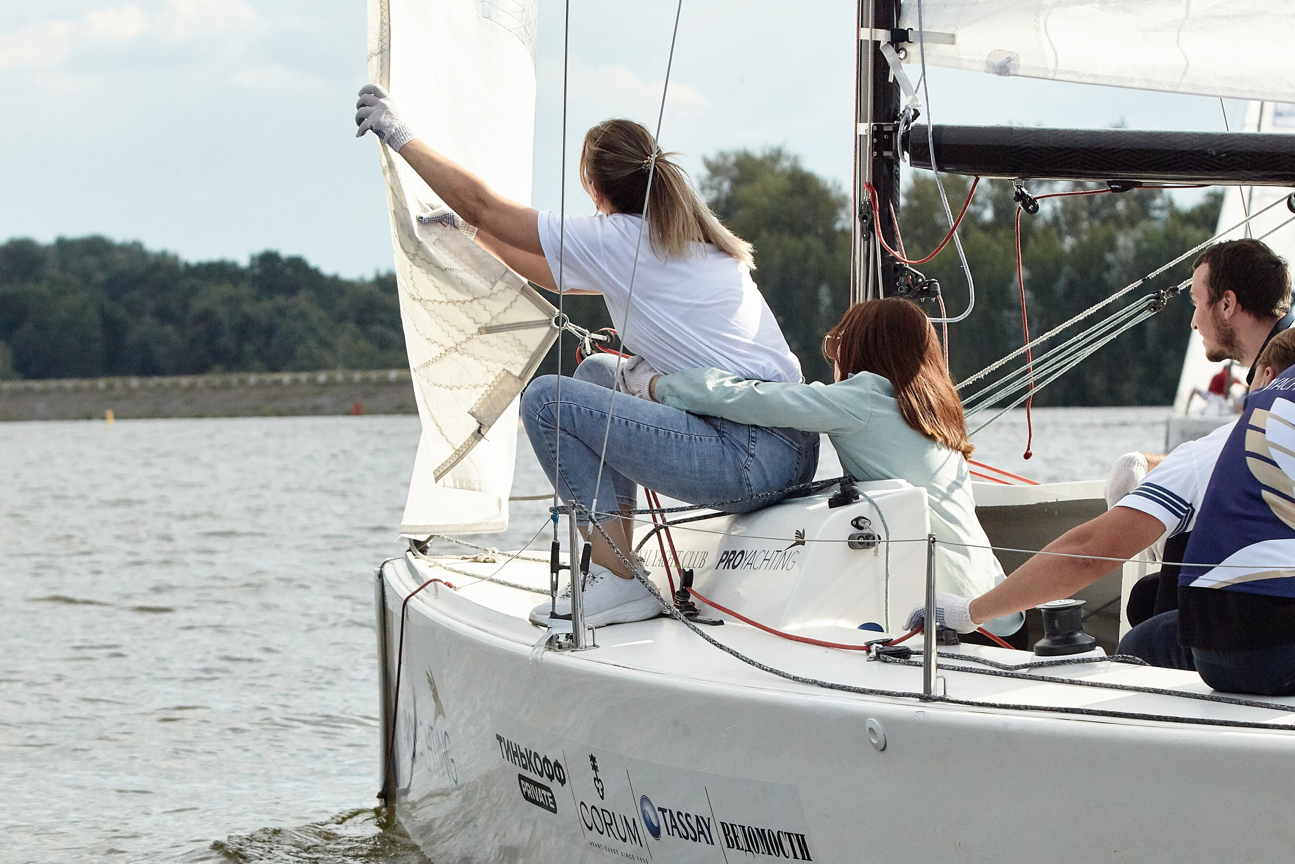 Регата компании «Фармацевтикал Косметик Рус». Фотохроника для следующих поколений