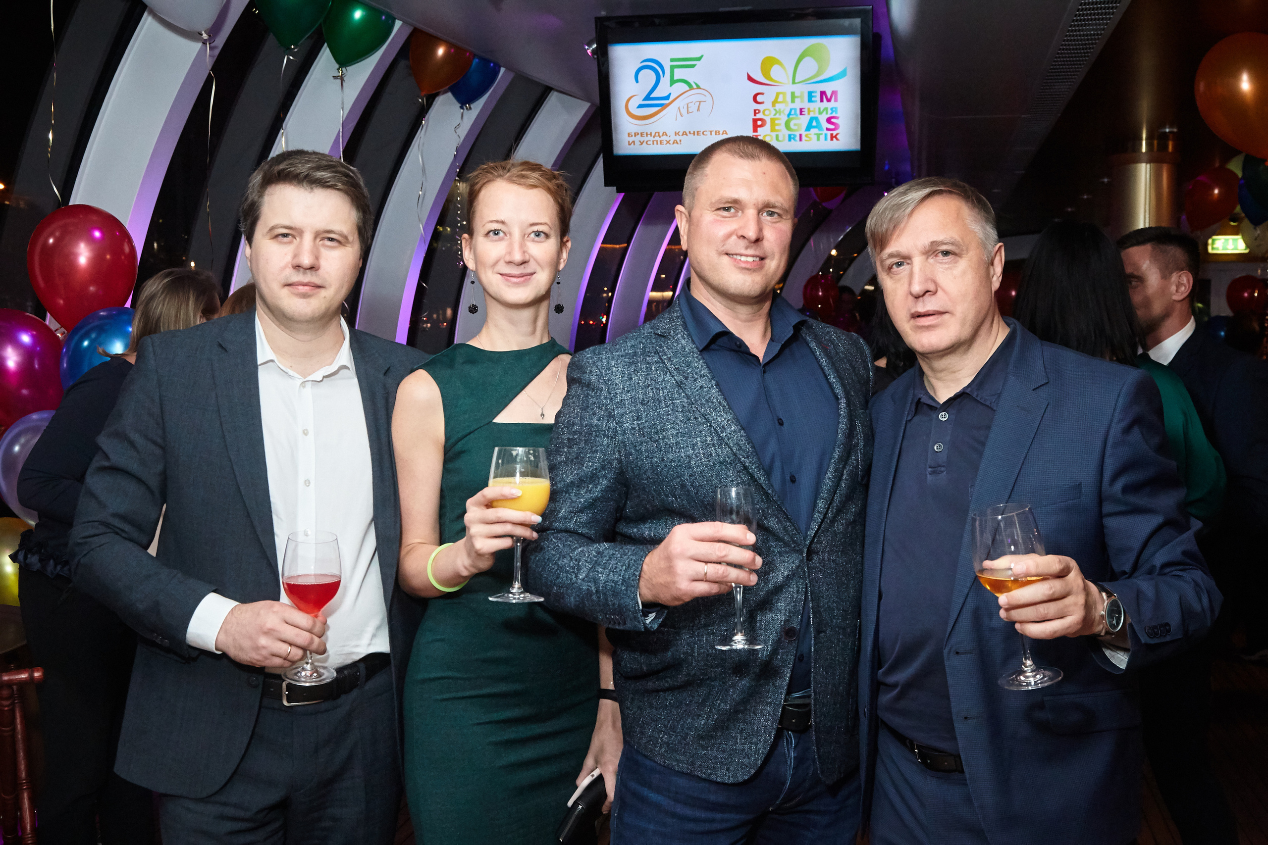 25 лет компании Pegas Touristik. Фотохроника для следующих поколений