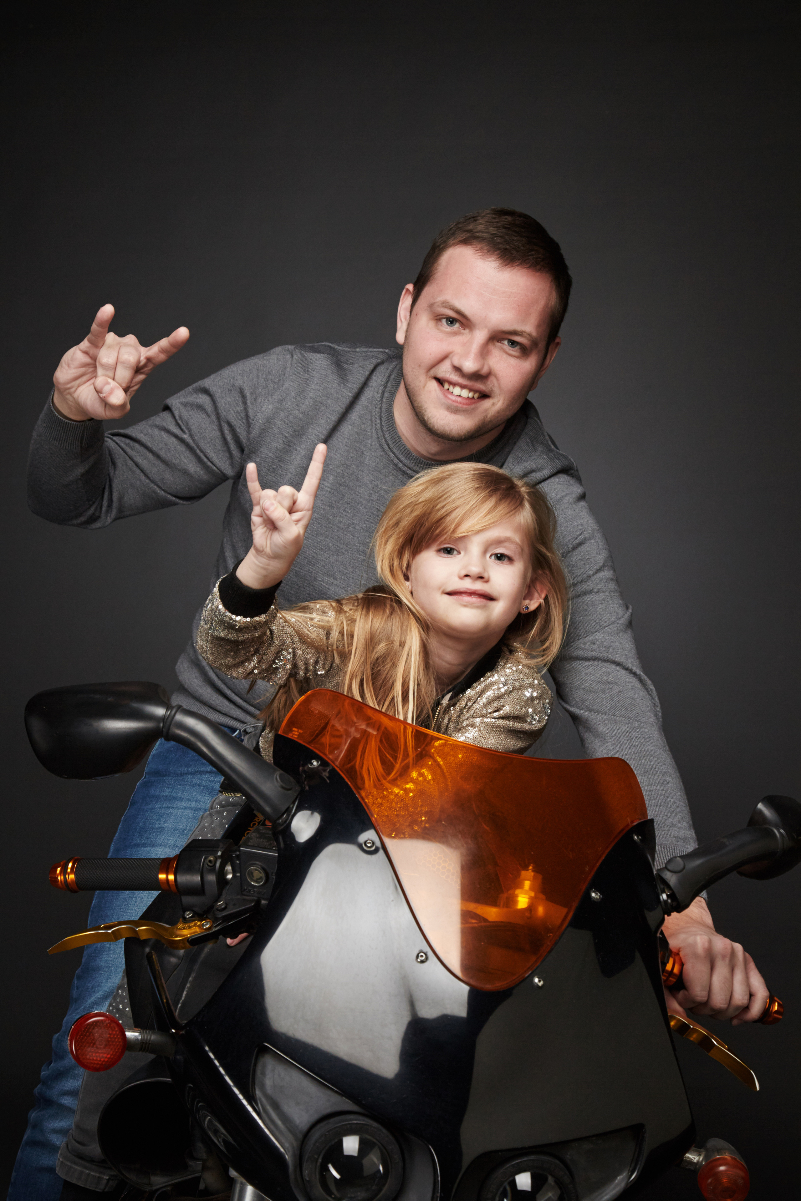 Супер-Алёна. Фотохроника для следующих поколений