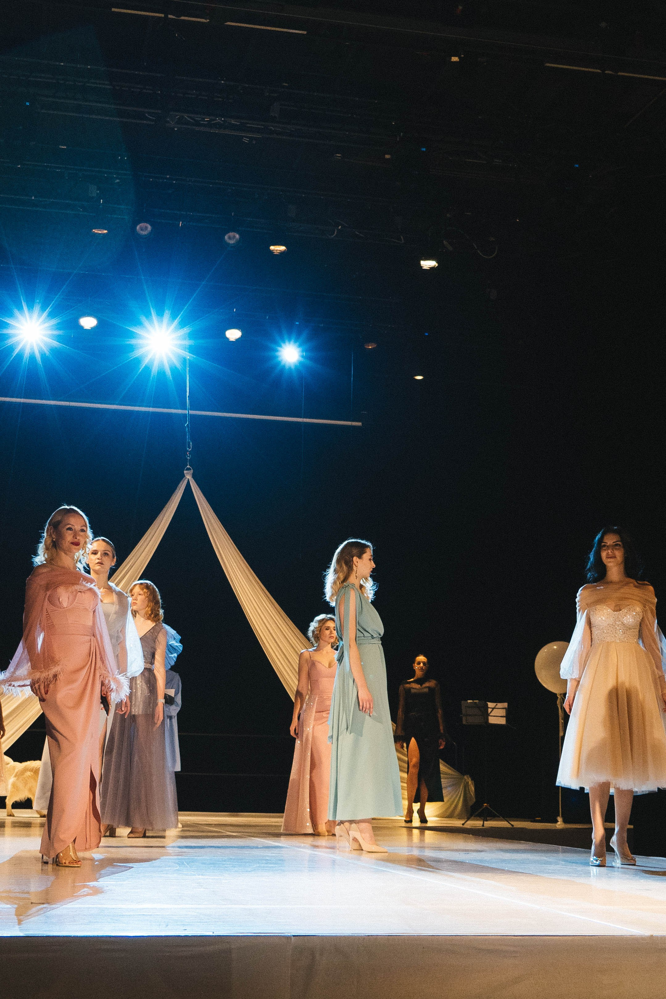 Дефиле. Фотограф/ видеограф Катя Ильина Калуга