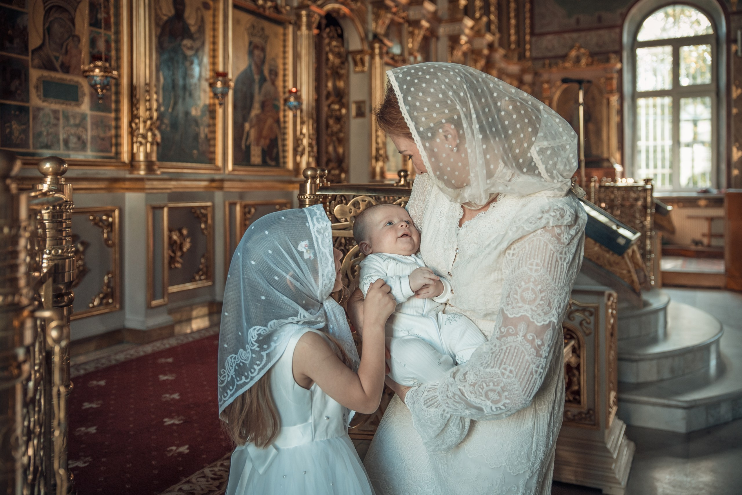 Таинство крещения. Семейный и детский фотограф в Москве Орешина Юлия