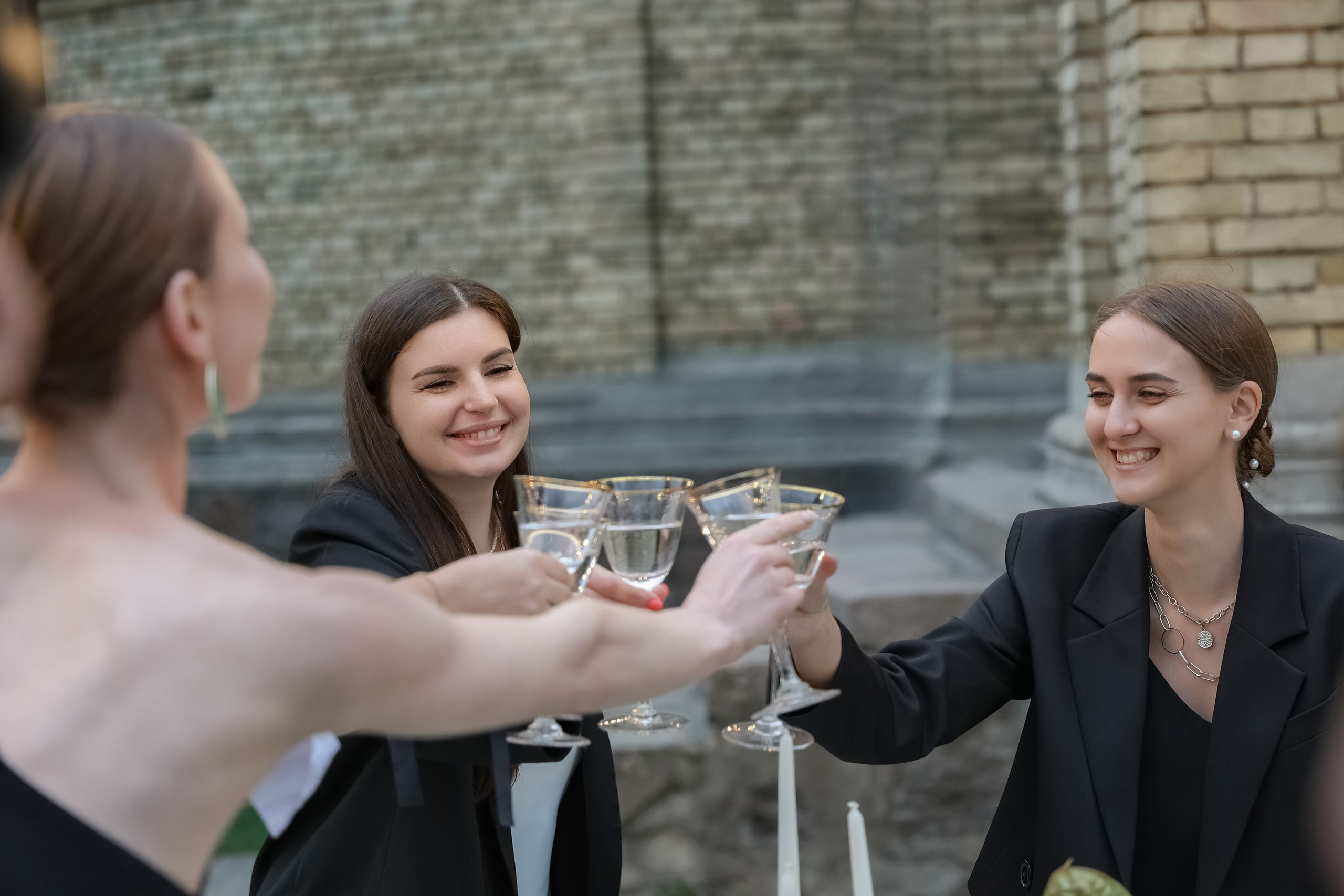 Кирилл и Виктория. Свадебные фотограф и видеограф в Минске Голдосовы Марина и Вадим