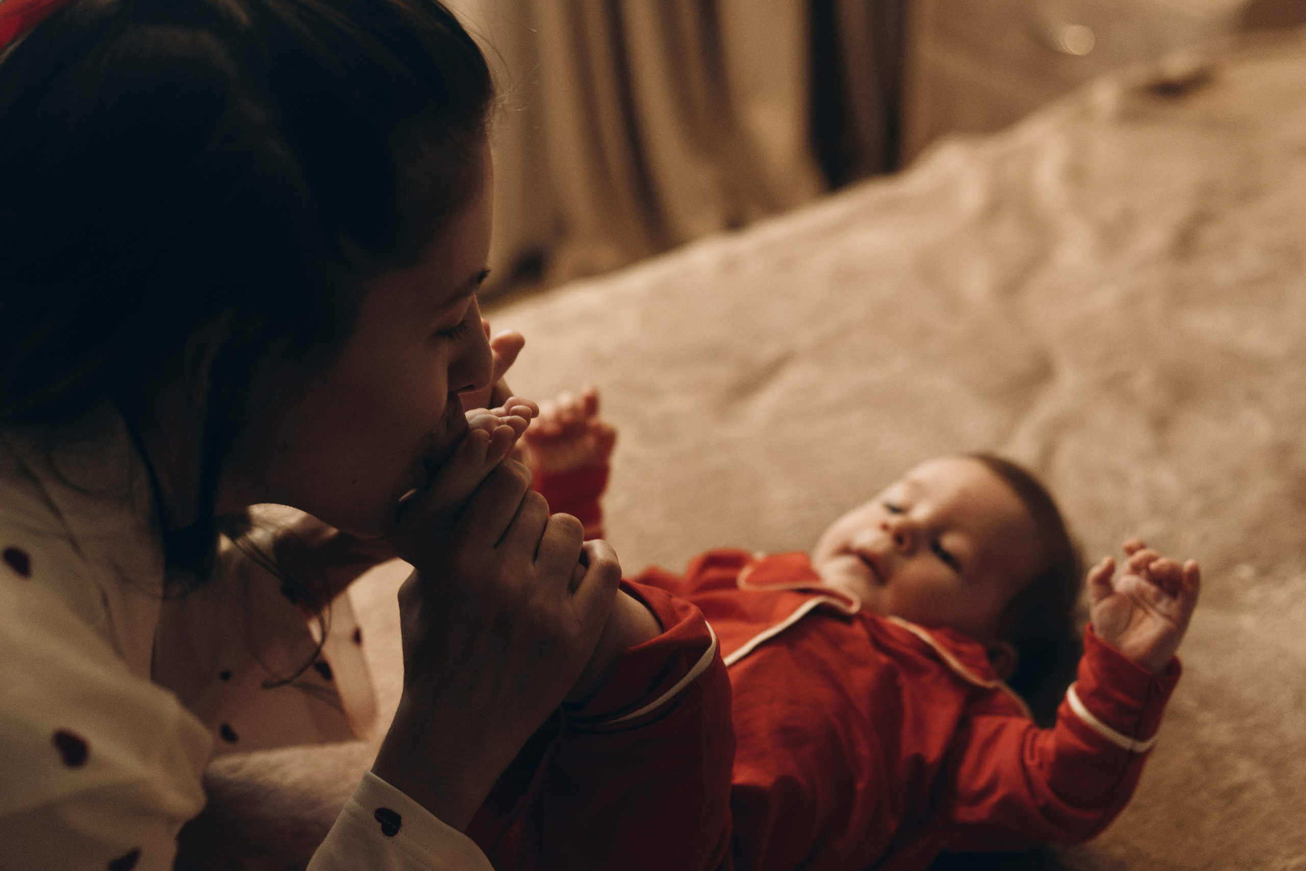 Домашняя Новогодняя история. Семейный, ньюборн фотограф, фотограф на роды в Москве, Виктория Тюльдюкова