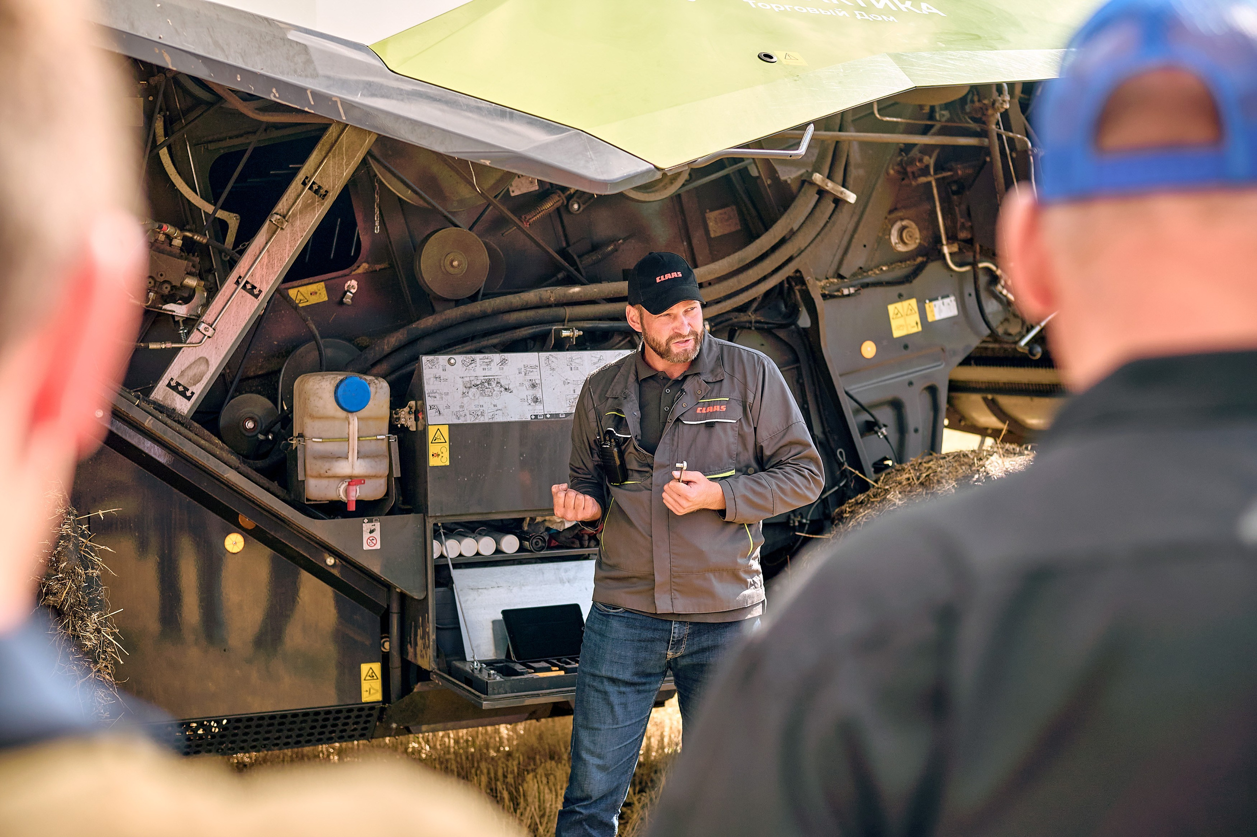Портфолио репортажной фотосъёмки: сельхозтехника "Галактика". Фотограф Яковлев Роман — Красноярск