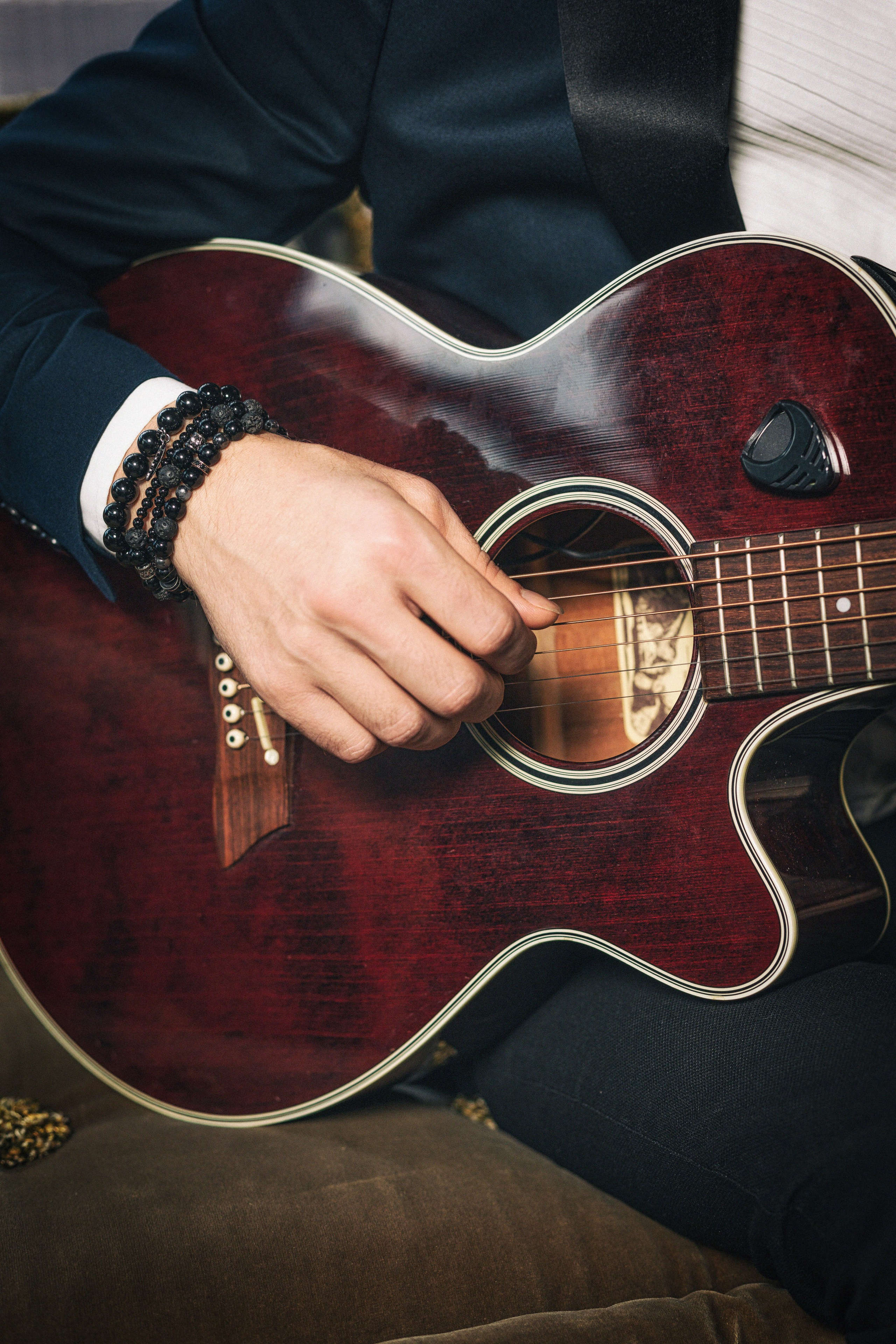 И Полина не могла не попросить Михаила что-то исполнить 