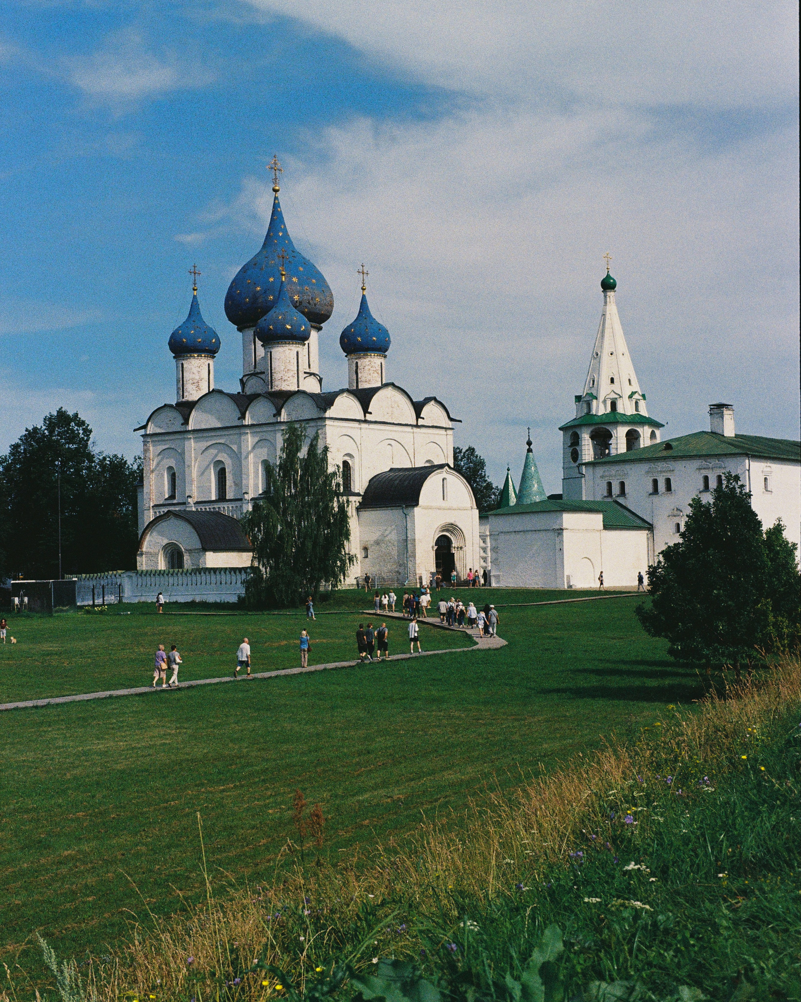 SUZDAL. ANNA — PHOTOGRAPHER