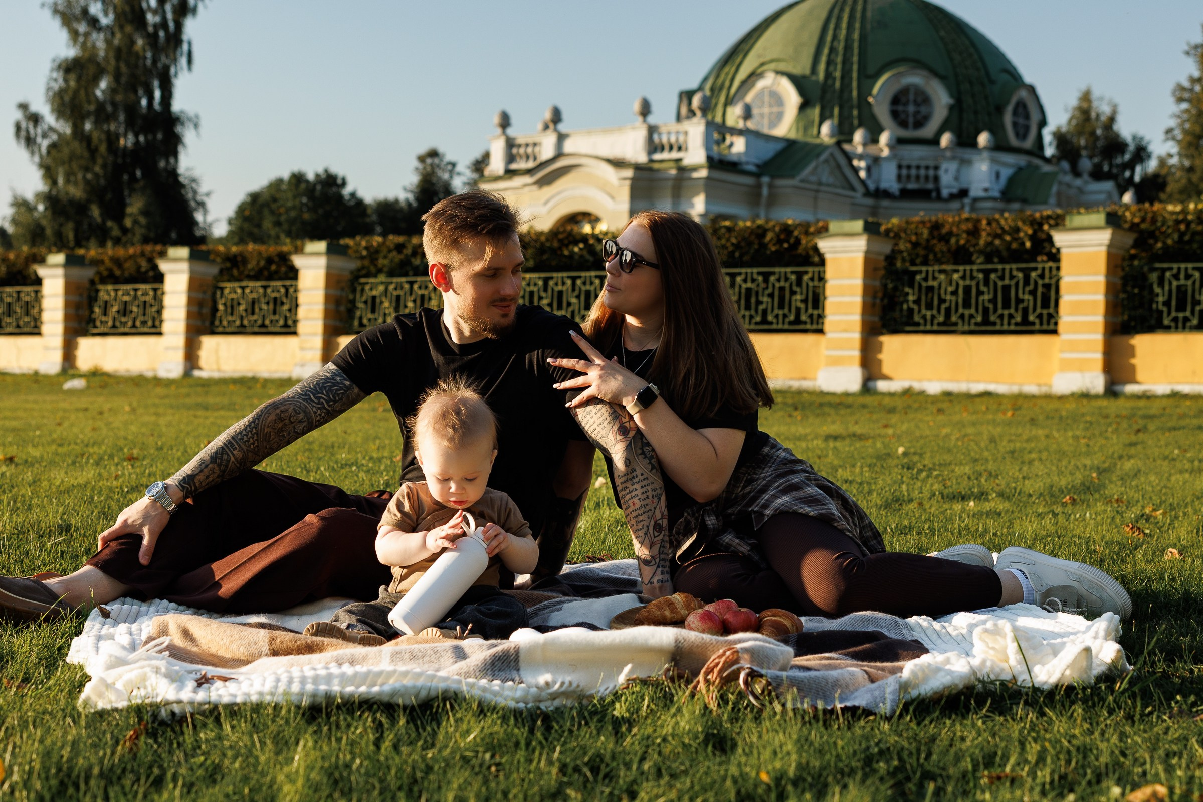 На закате в Кусково. Свадебный и семейный фотограф Савельева Дарья