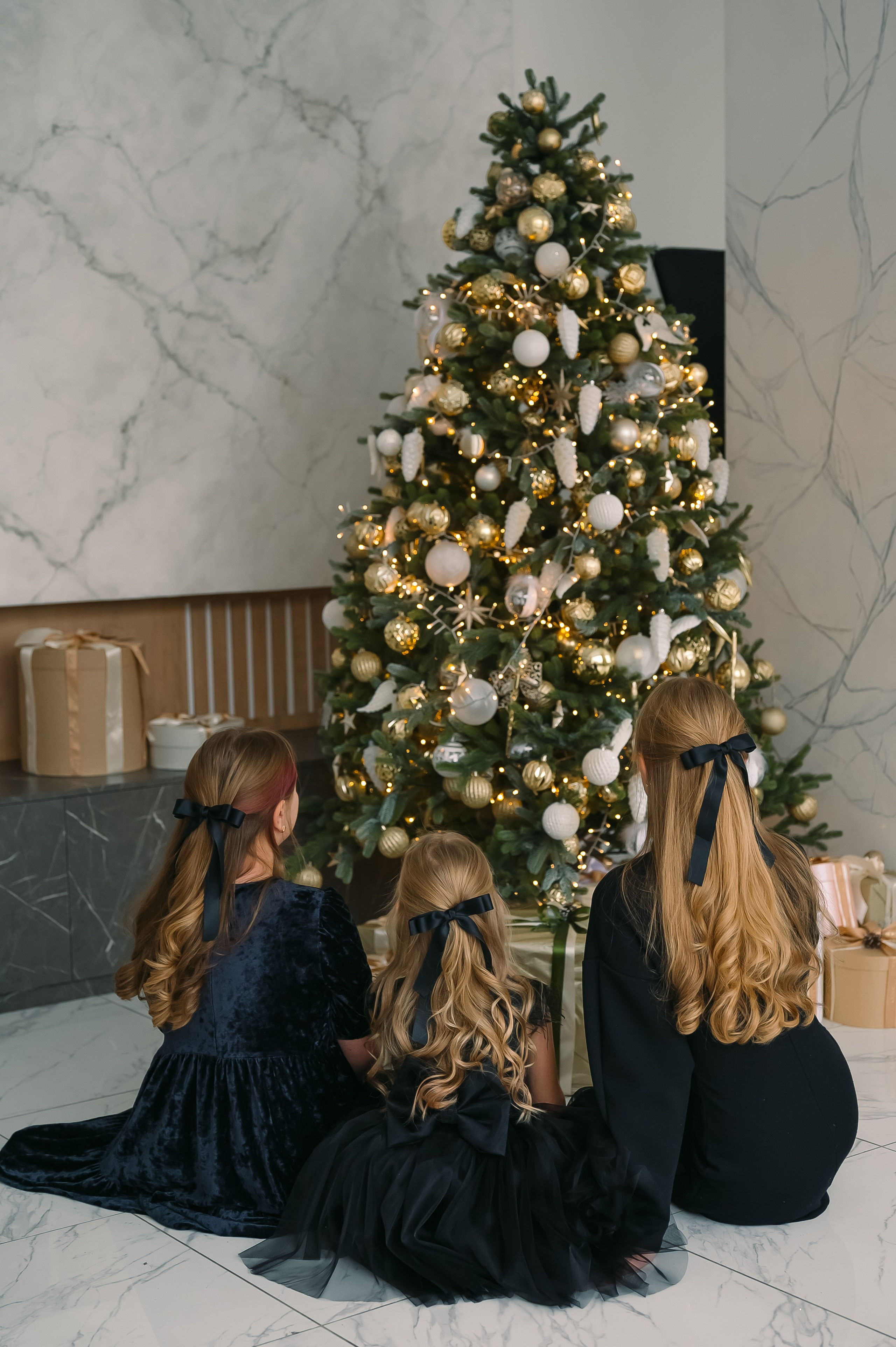 Семейная фотосессия в студии. Фотограф Юлия Кондратьева