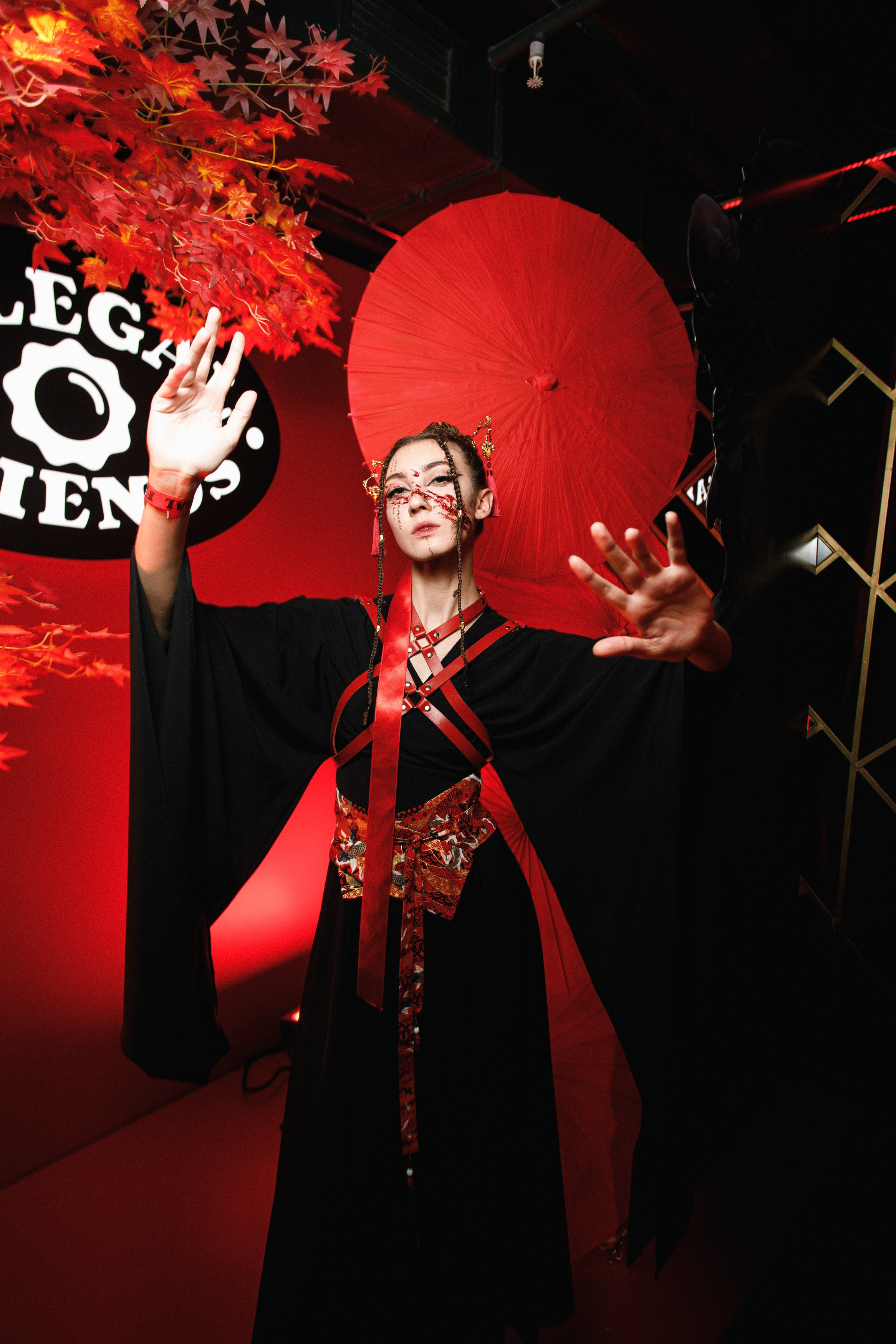 ILLEGAL FRIENDS | ASIA. СВОИ. ФОТООТЧЕТЫ-СОБЫТИЯ-МЕСТА