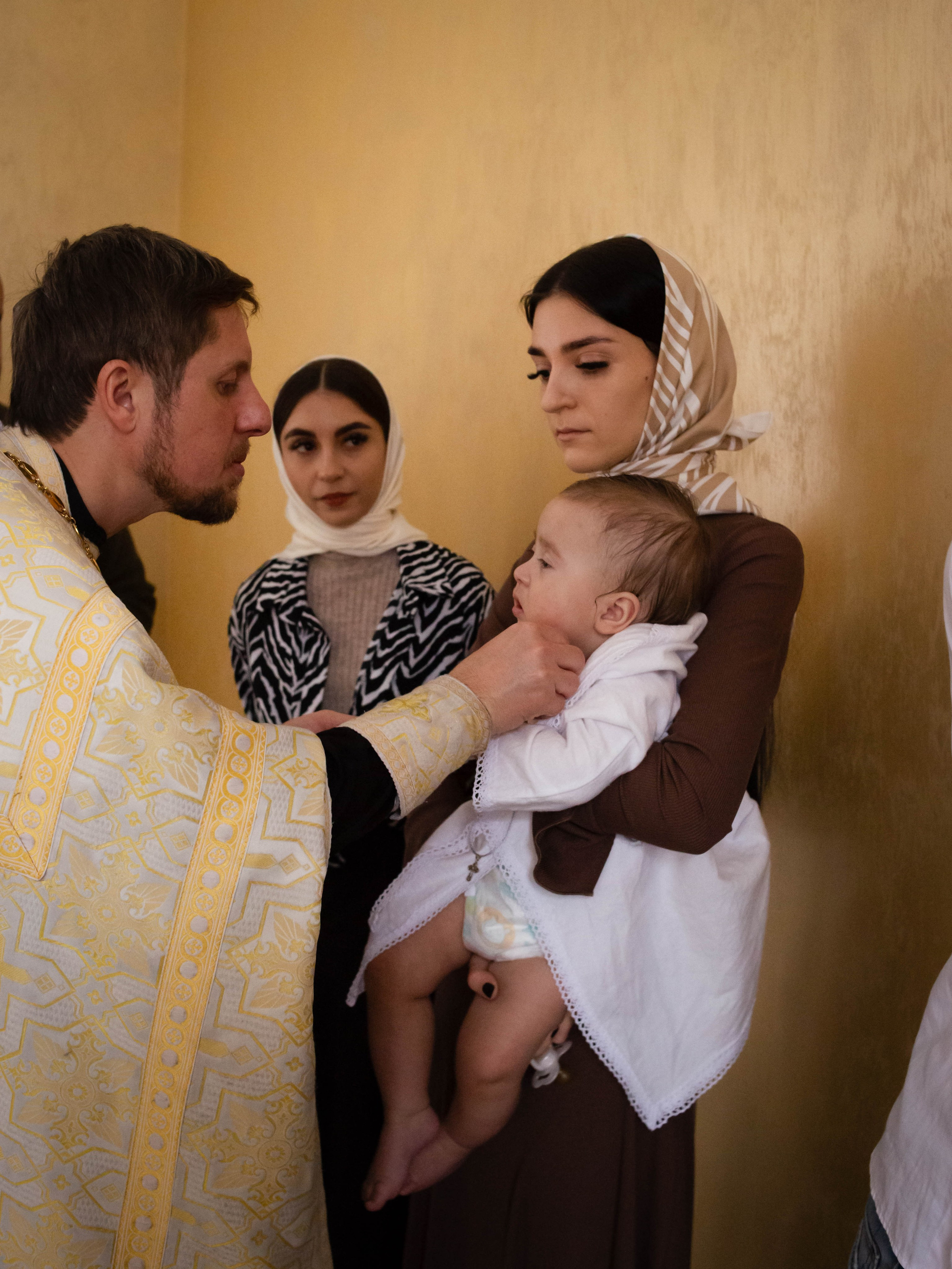 Крещение Эмира. Семейный фотограф Софи Симакова в Волгограде и Волжском