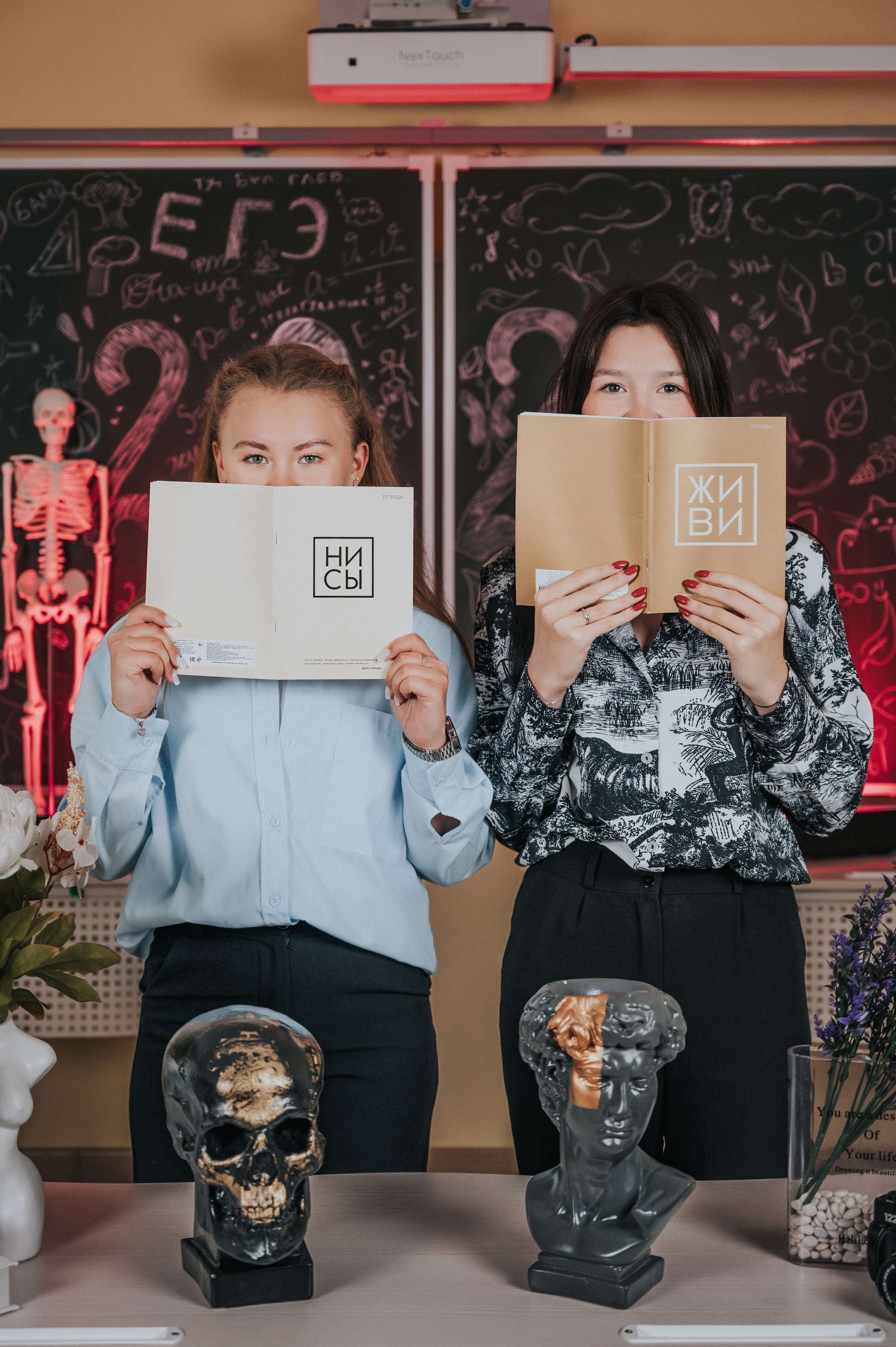 В школе. Выпускные альбомы и Школьный фотограф в Алексеевке, Бирюче, Красном