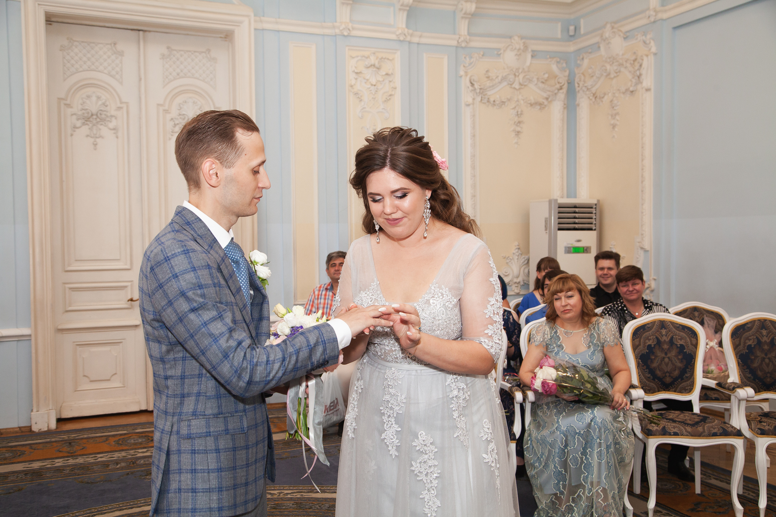 невеста, свадебное платье, фотограф Елизавета Сорокина, свадебный фотограф, фотограф на свадьбу, свадебный фотограф спб, фотограф на свадьбу спб, свадебный фотограф в санкт-петербурге, регистрация брака,свадебная фотосессия, фотостудия для свадьбы, образ невесты, свадебная прическа спб, свадебный макияж спб, сборы невесты, фотосессия сборов невесты, свадебный автомобиль, автомобиль на свадьбу, лимузинневеста, жених и невеста, костюм жениха, свадебное платье, фотограф Елизавета Сорокина, свадебный фотограф, фотограф на свадьбу, свадебный фотограф спб, фотограф на свадьбу спб, свадебный фотограф в санкт-петербурге, регистрация брака,свадебная фотосессия, фотостудия для свадьбы, образ невесты, свадебная прическа спб, свадебный макияж спб, обручальные кольца, дворец бракосочетания №2, второй дворец на фурштадской