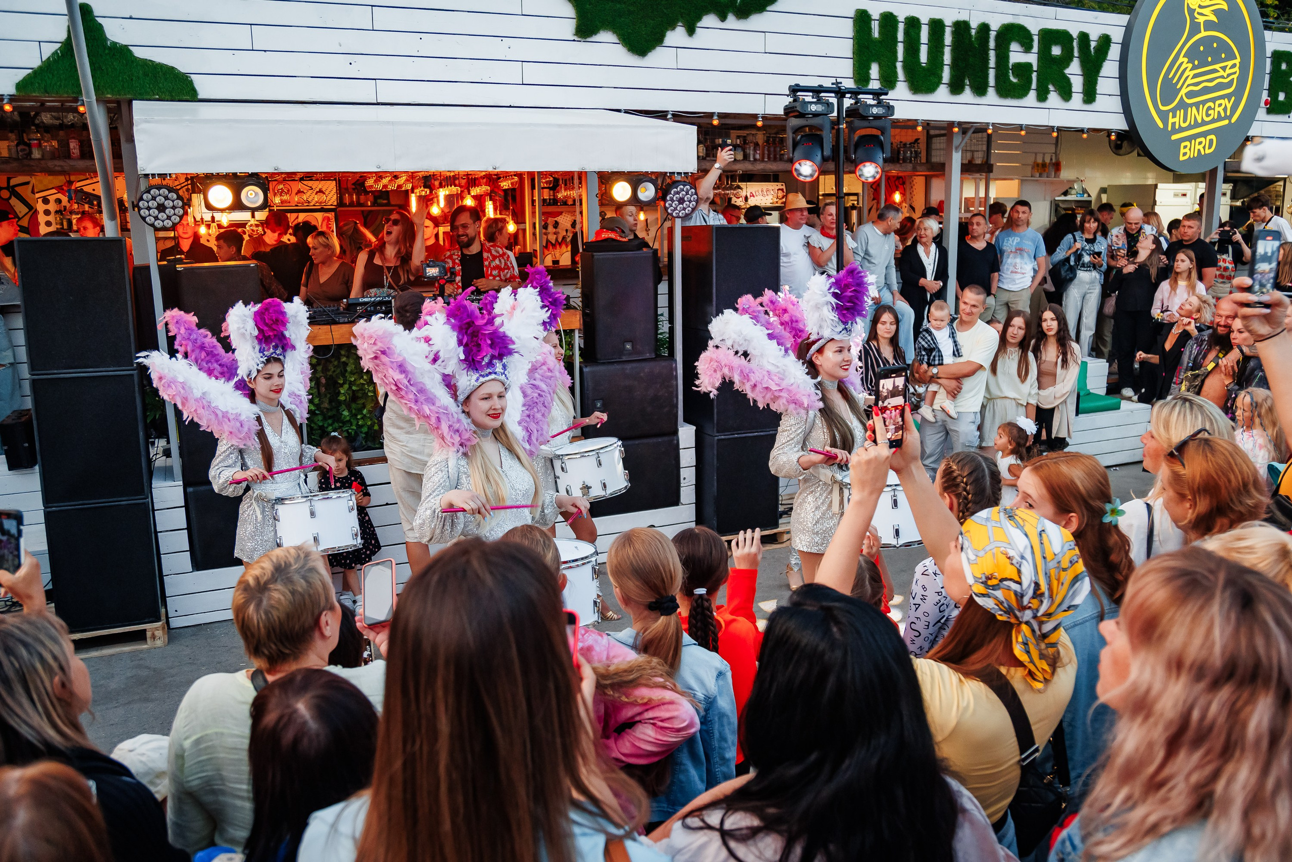 Открытие сезона в HUNGRY BIRD_Симеиз_Крым_14.06.2025. Аминов Руслан | Фотограф