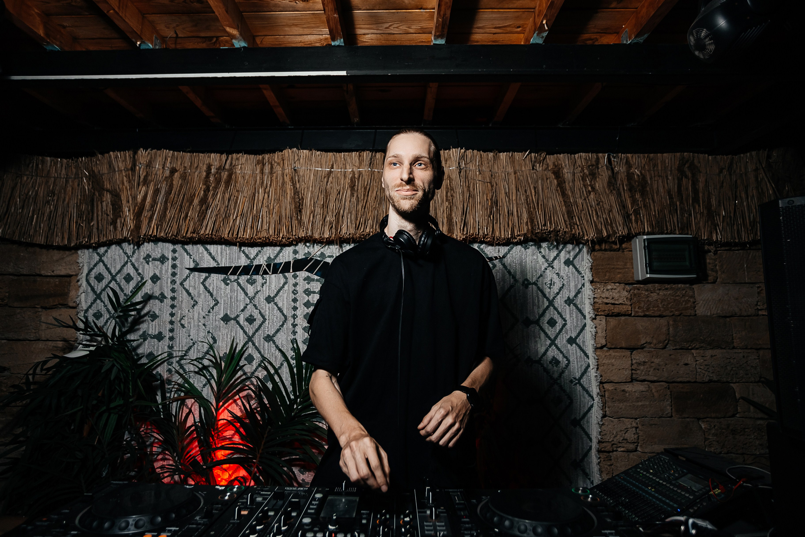 Бурито_Чайка_на_пляже_Ялта 23.08.2024. Аминов Руслан | Фотограф