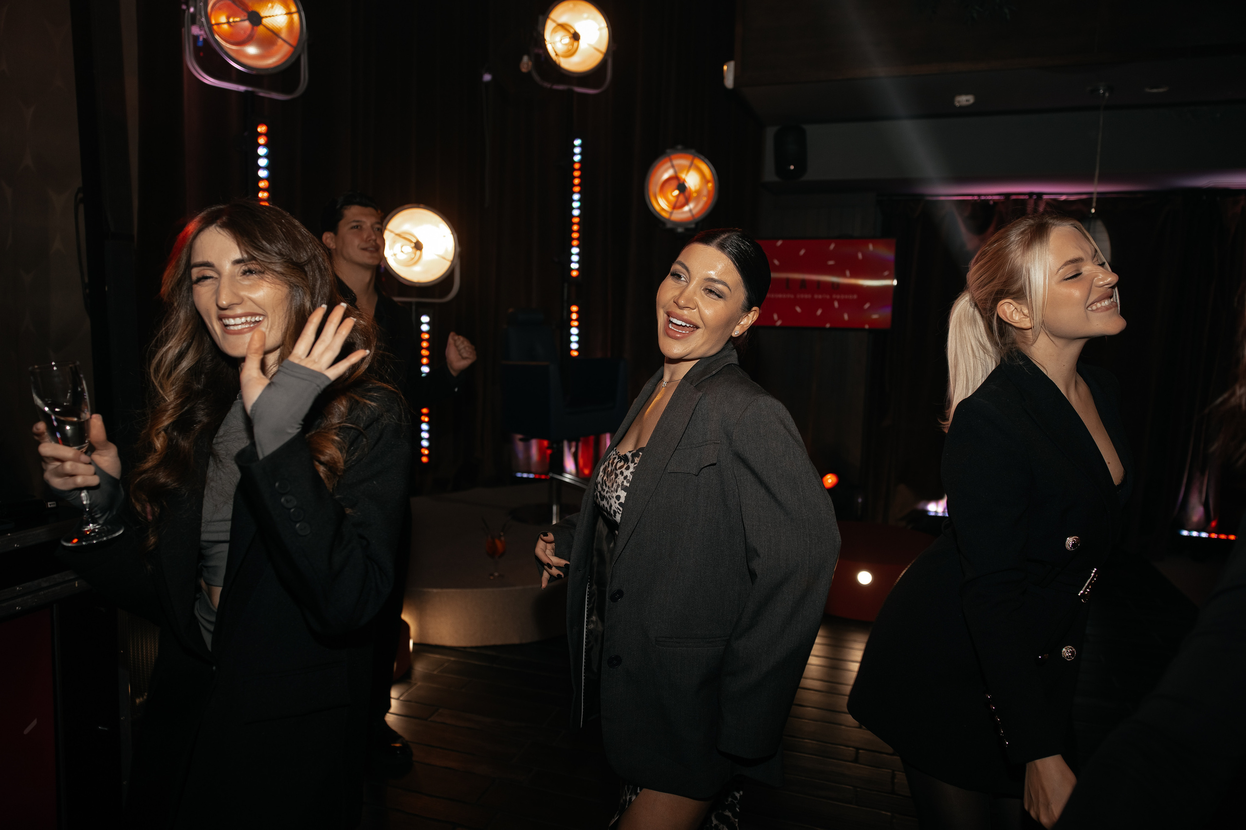 LATU. Свадебный и репортажный фотограф в Казани Регина Гареева