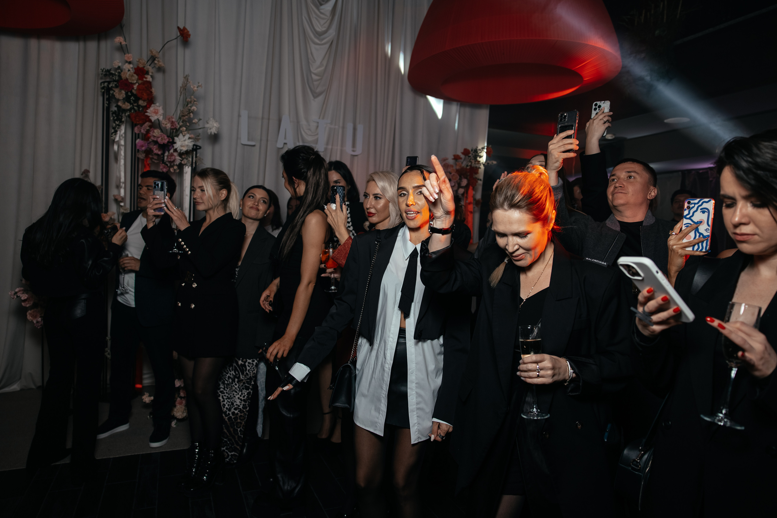 LATU. Свадебный и репортажный фотограф в Казани Регина Гареева