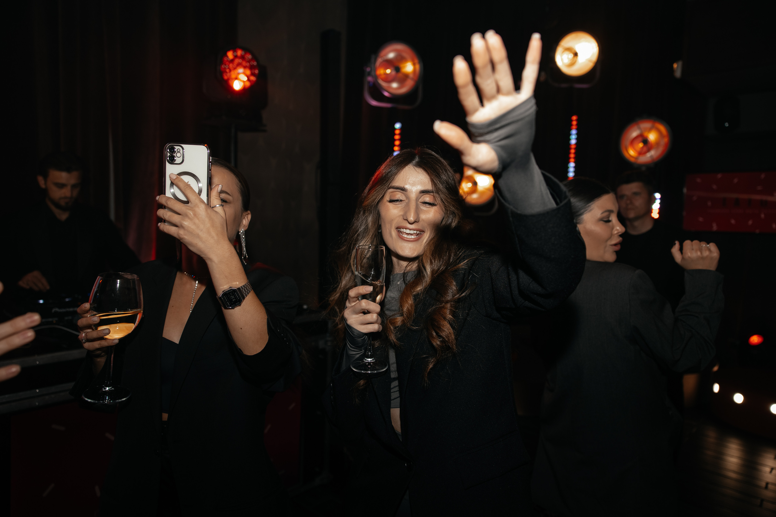 LATU. Свадебный и репортажный фотограф в Казани Регина Гареева