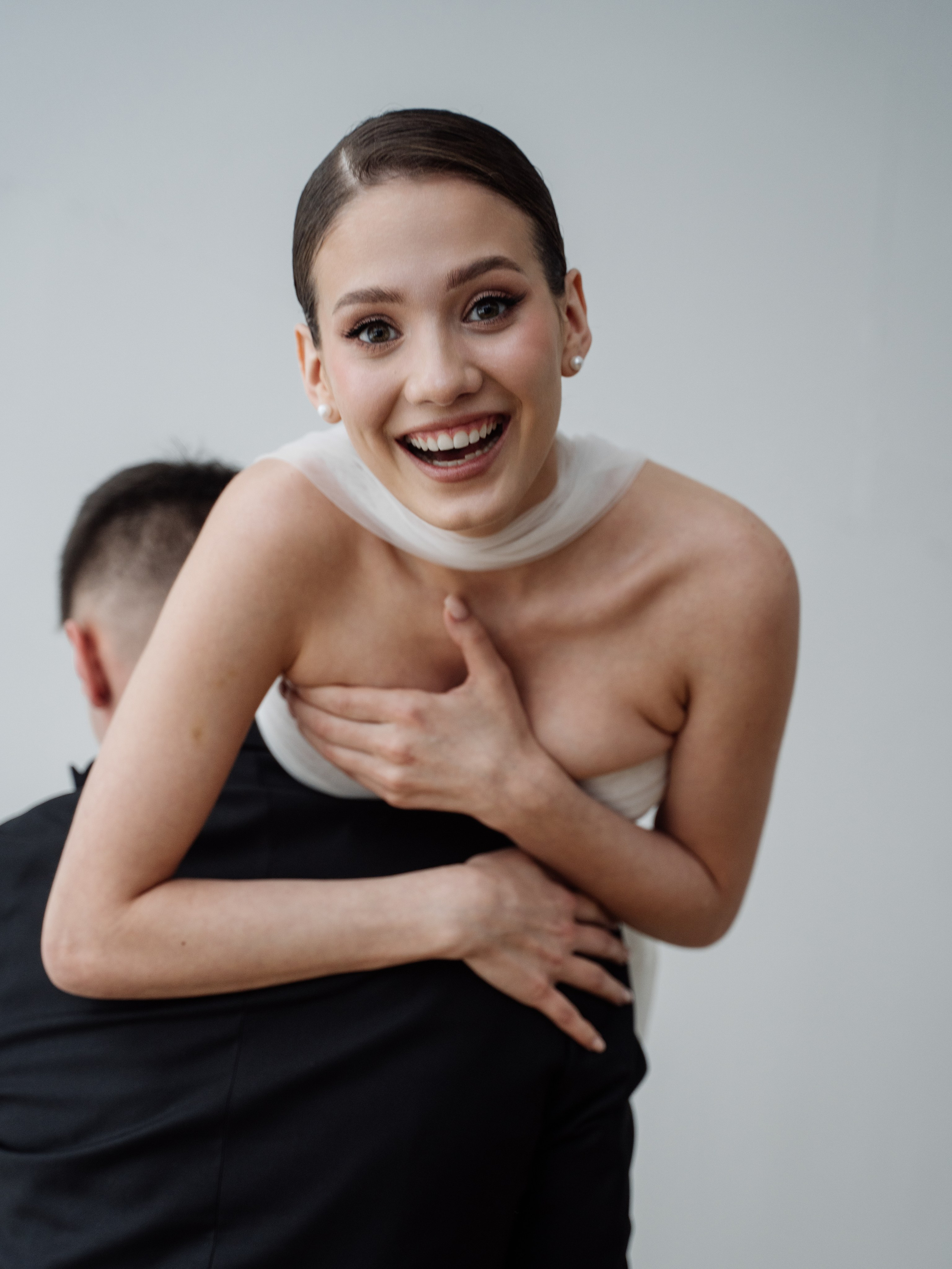 Свадебное портфолио. Дипломированный фотограф в Новосибирске. Фотографирую свадьбы, репортажи, индивидуальные фотосессии, lovestory(семейные)