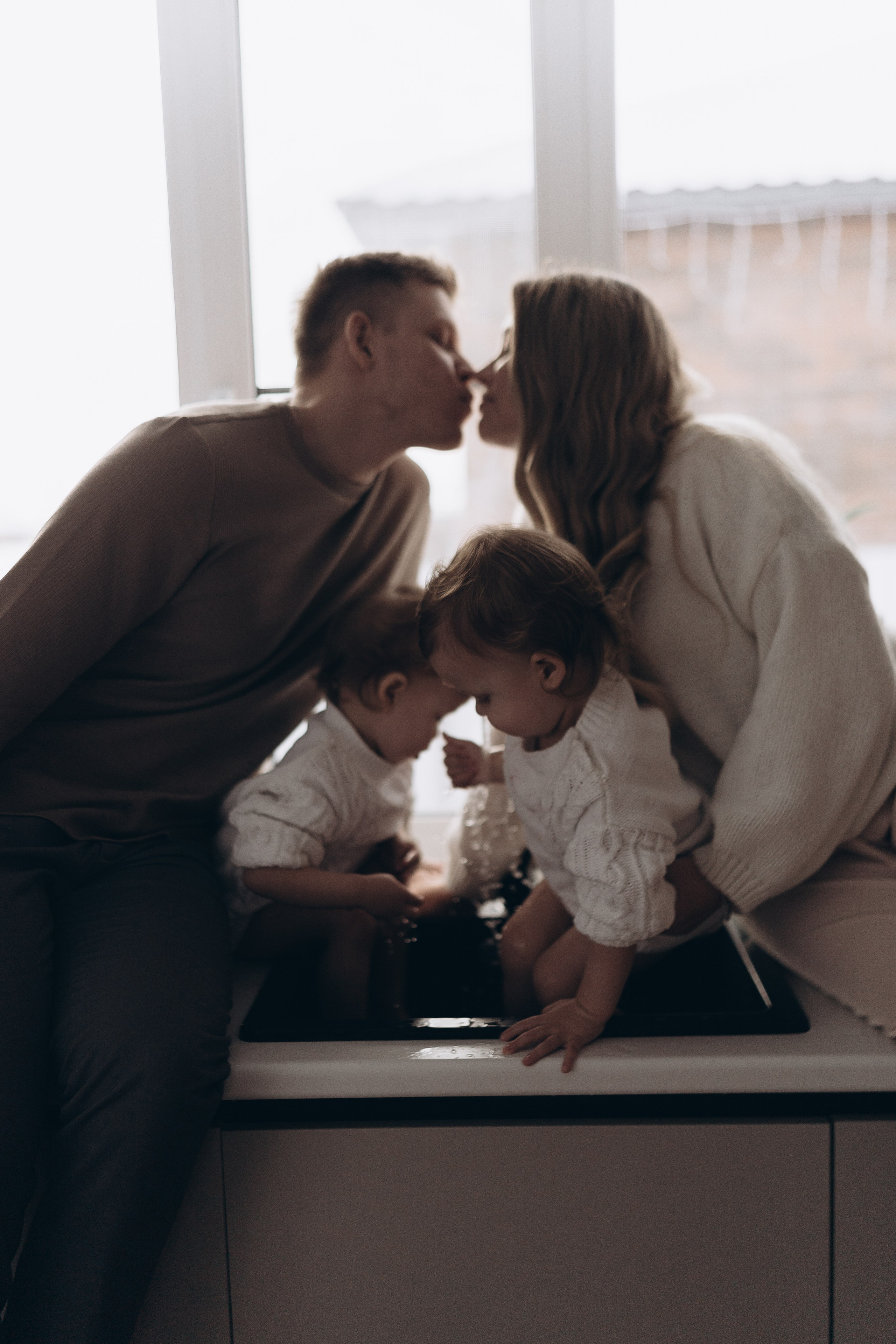 Лёша, Лена, Ева и Лея. Семейный и домашний фотограф в Уфе Ирина Гарасюта