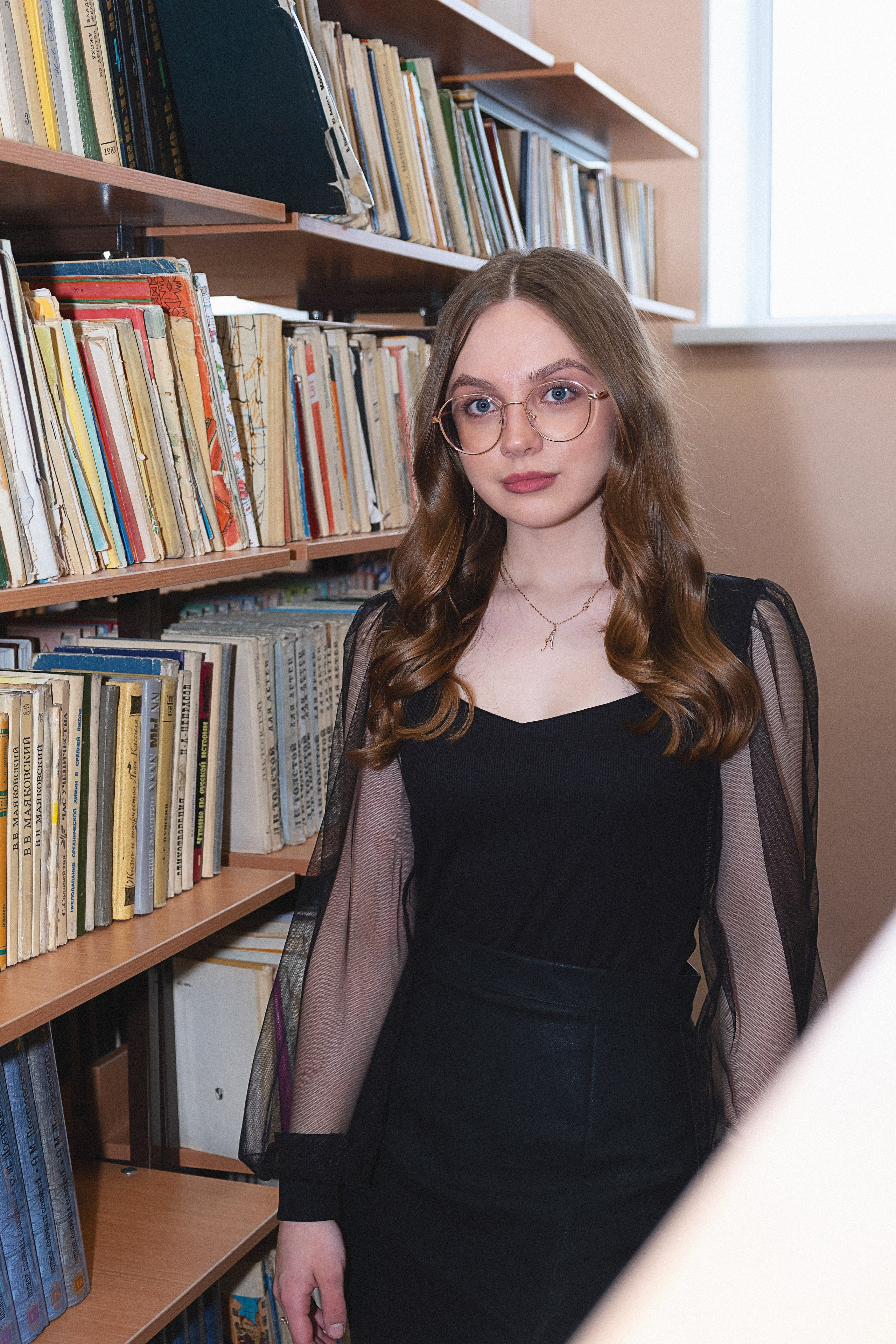 Выпускной альбом 2024. Фотограф и видеограф в Омск/Москва Сащенко Лера