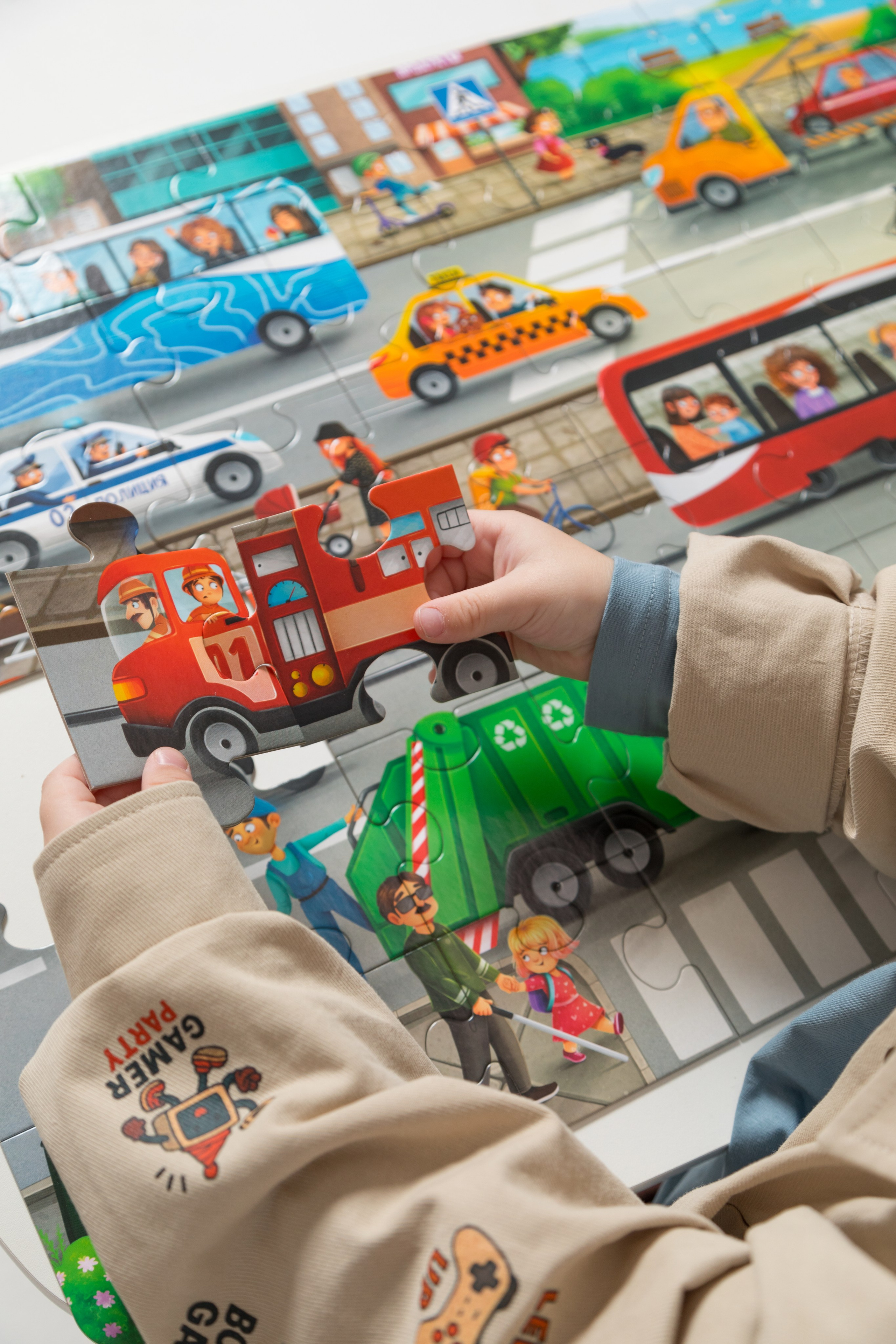 Имиджевая и каталожная съёмка для бренда детских пазлов. Детский и контент фотограф Надя Волкова Санкт-Петербург