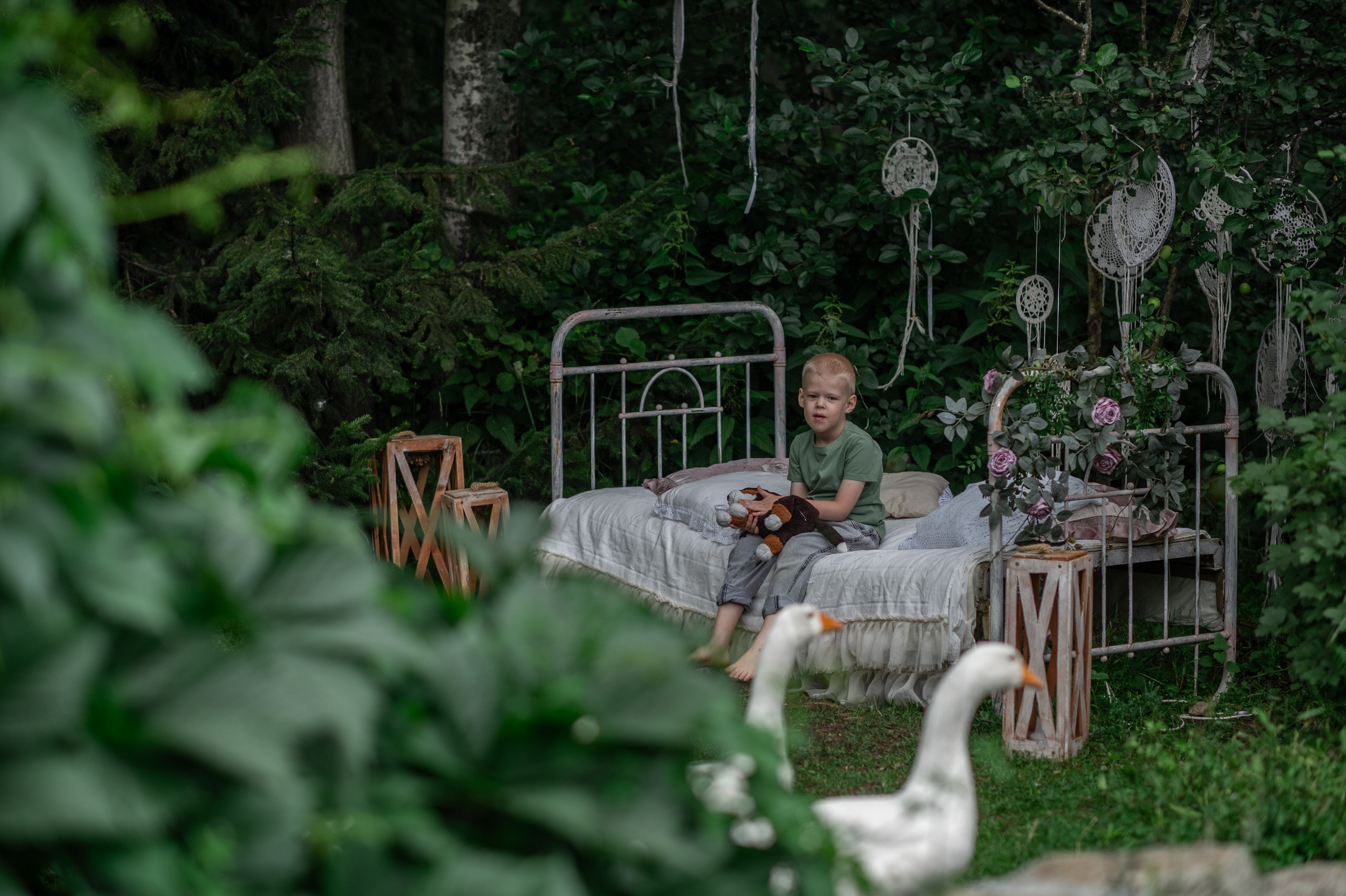 В САДУ. Семейный фотограф Екатеринбург Лора Мур