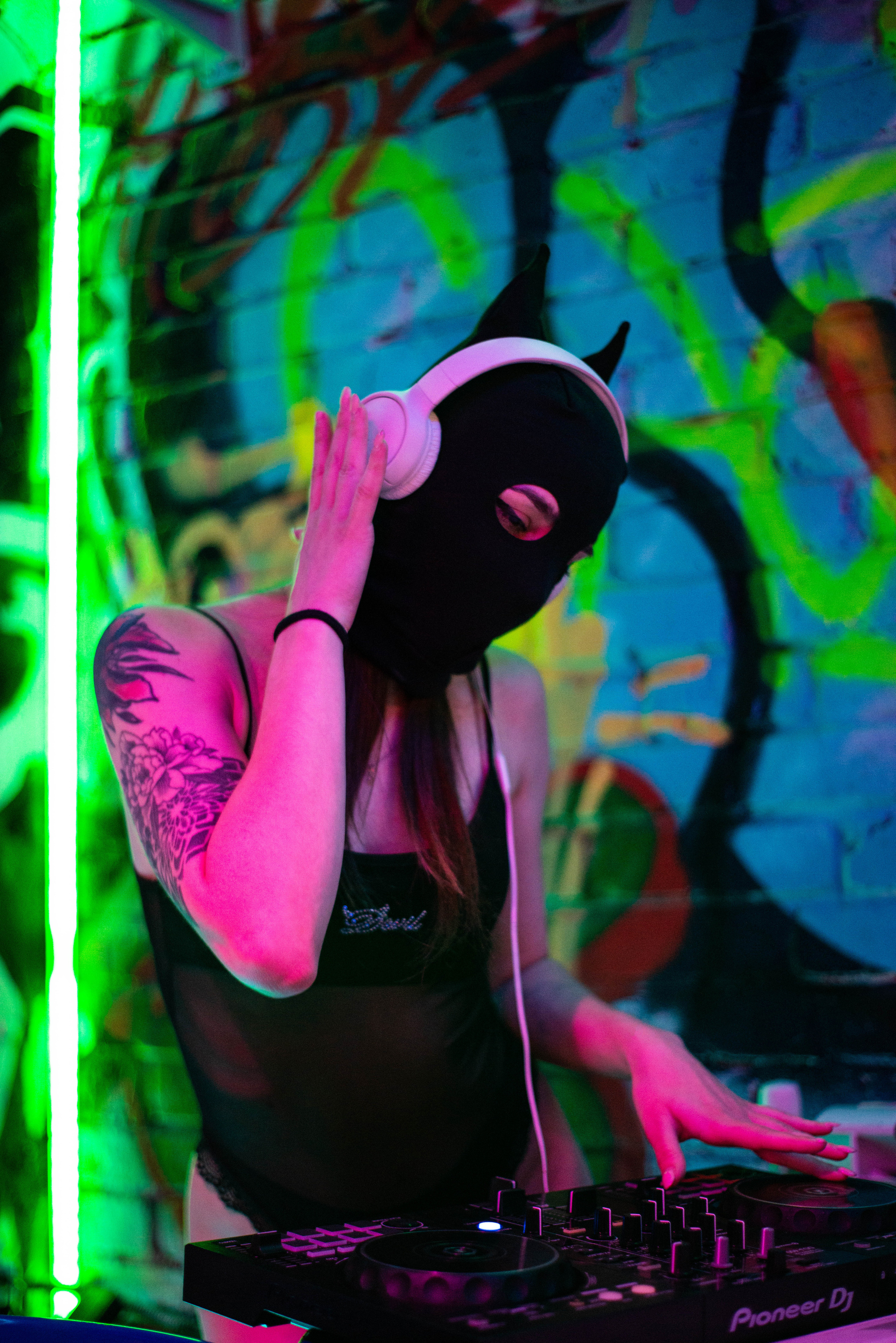 NEON. Фотограф Новороссийск