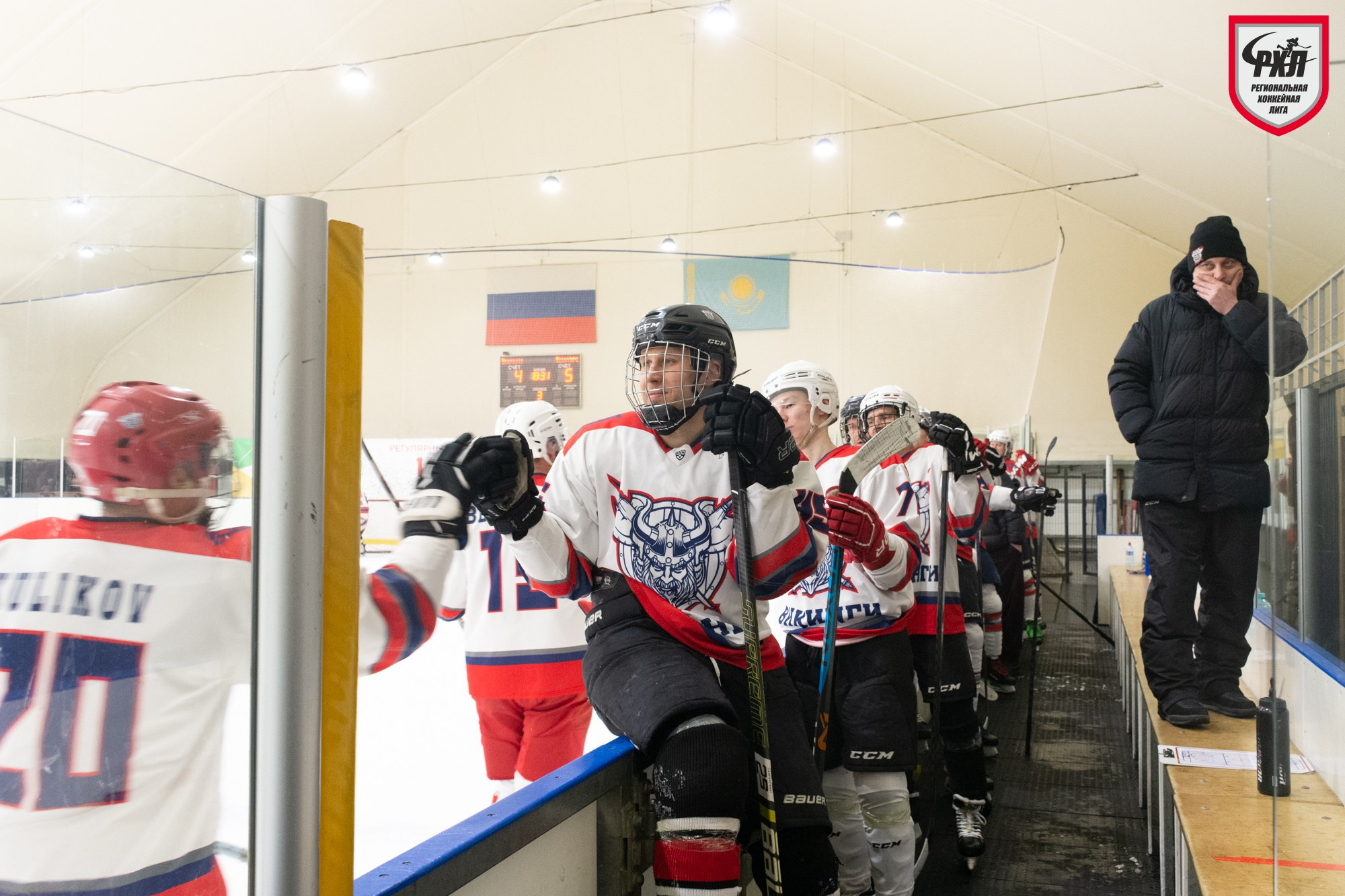 Хоккей. Фотограф Максим Буряк