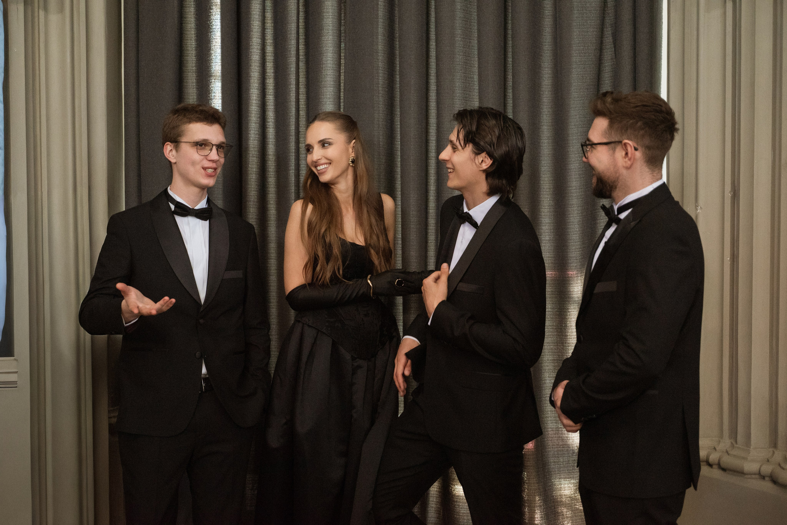 Севда И Влад | 17.04.26. Свадебный фотограф в Санкт-Петербурге Владислава Тюльпина