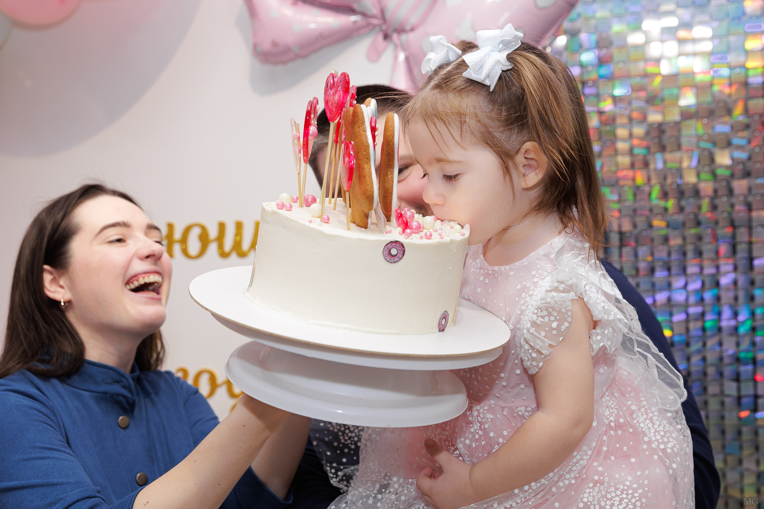 Варюше 2 Годика. Маша Гонтарь Семейный домашний репортажный фотограф в Санкт-Петербурге