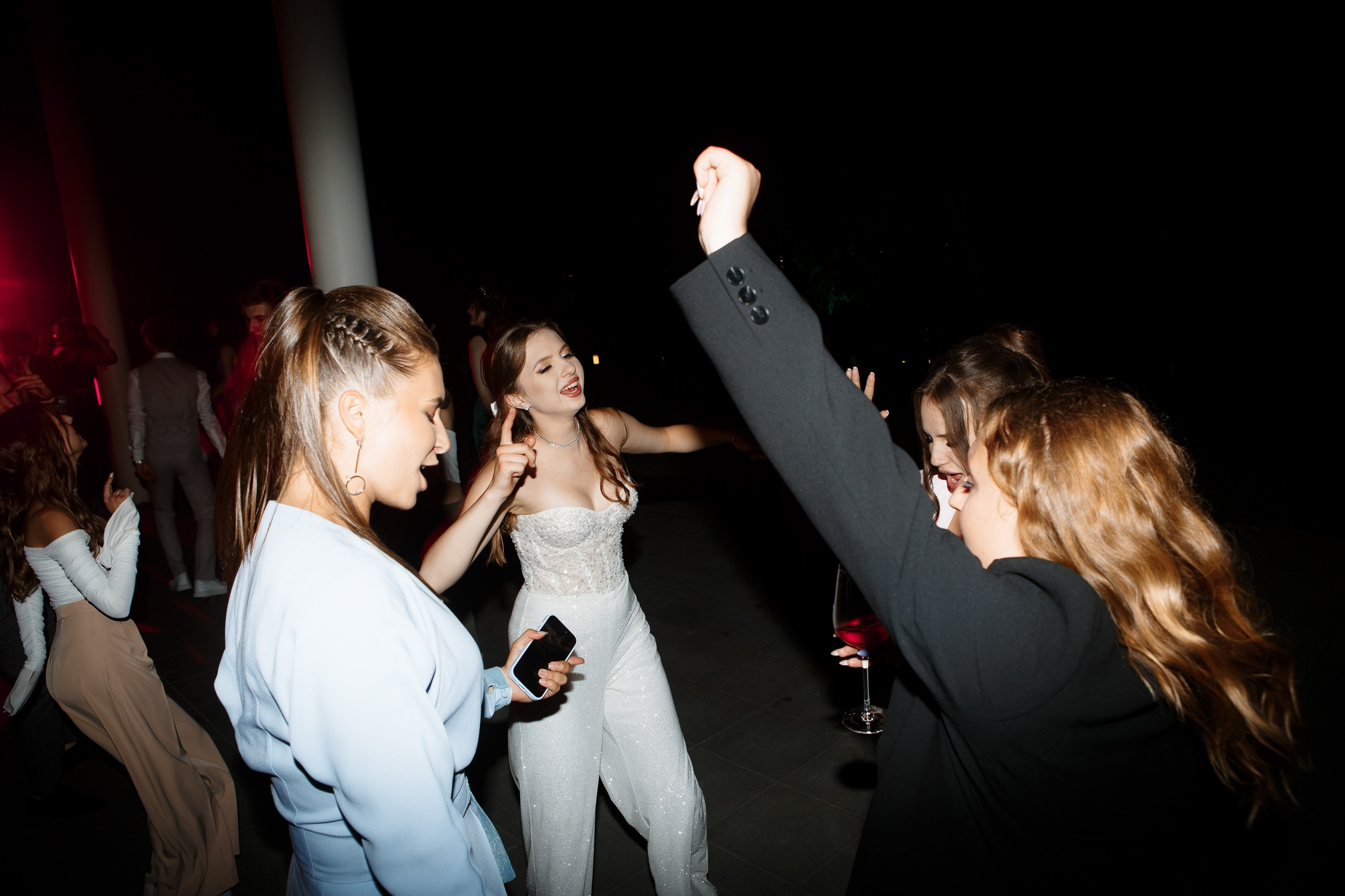 Выпускной Гимназия 12 2024 OpenHouse. Свадебный и портретный Фотограф в Липецке Дмитрий Котюков