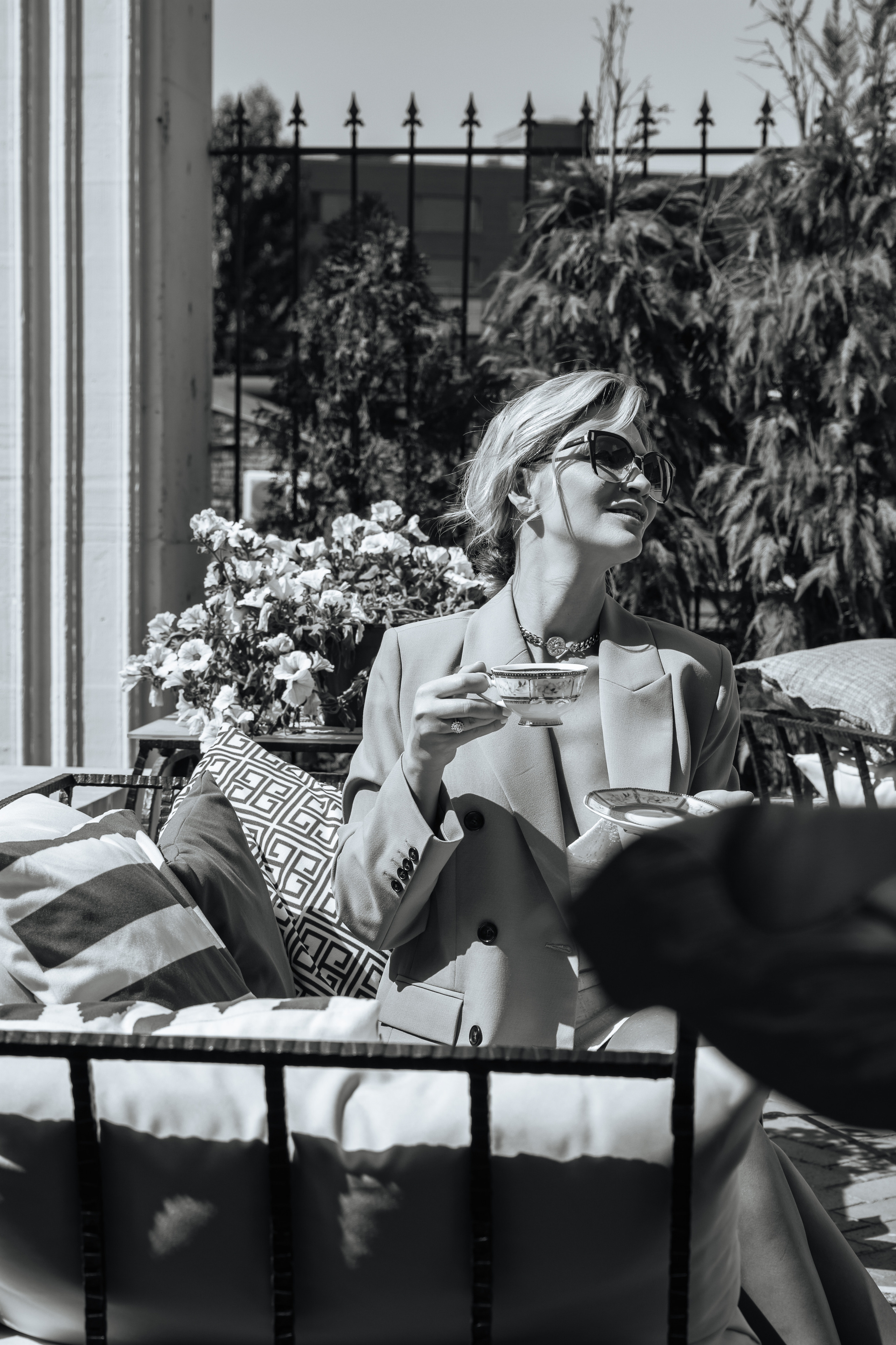 Ева Федорович, терраса. Контент. Портретный фотограф в Санкт-Петербурге Дмитриева Наталия