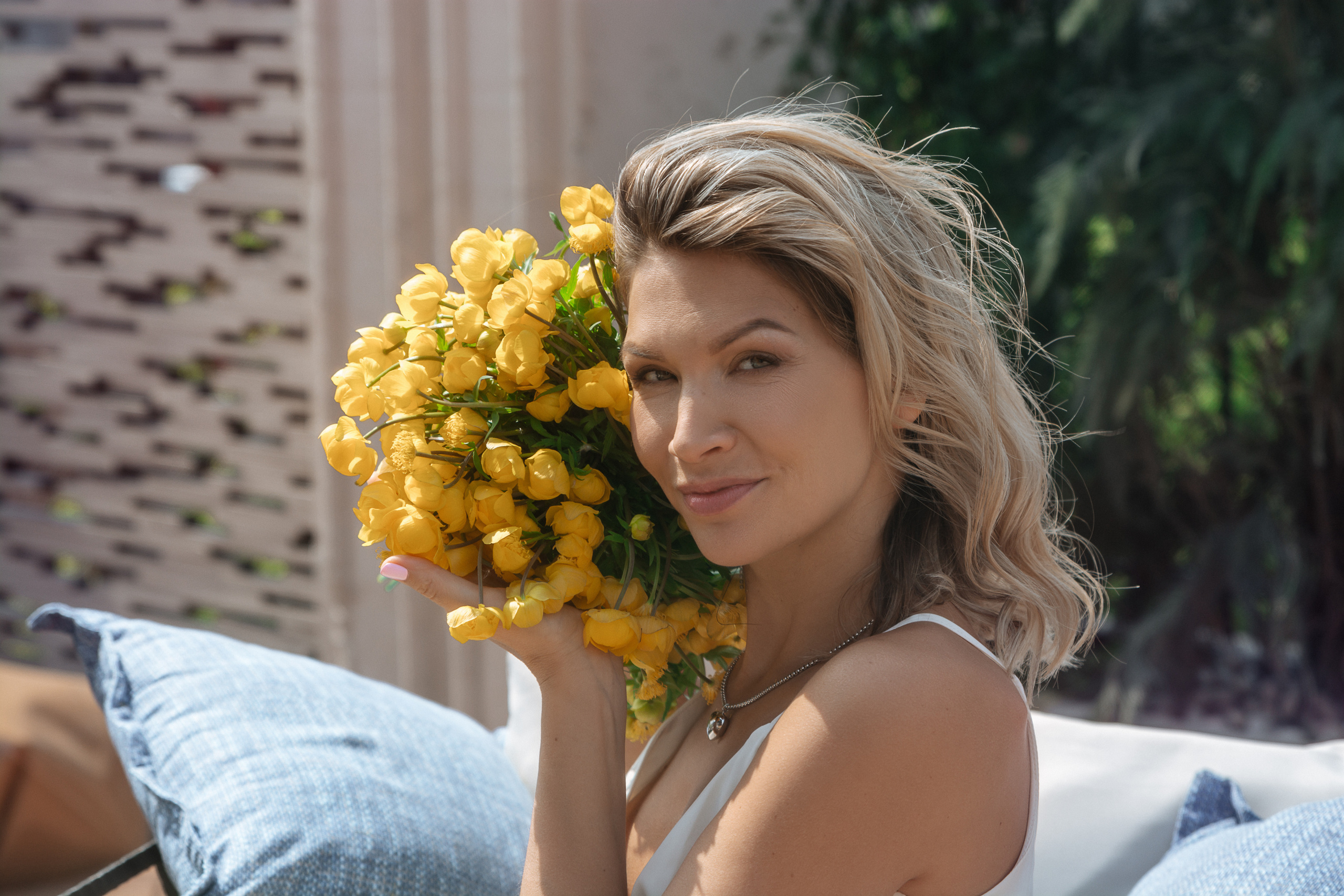 Ева Федорович, терраса. Контент. Портретный фотограф в Санкт-Петербурге Дмитриева Наталия