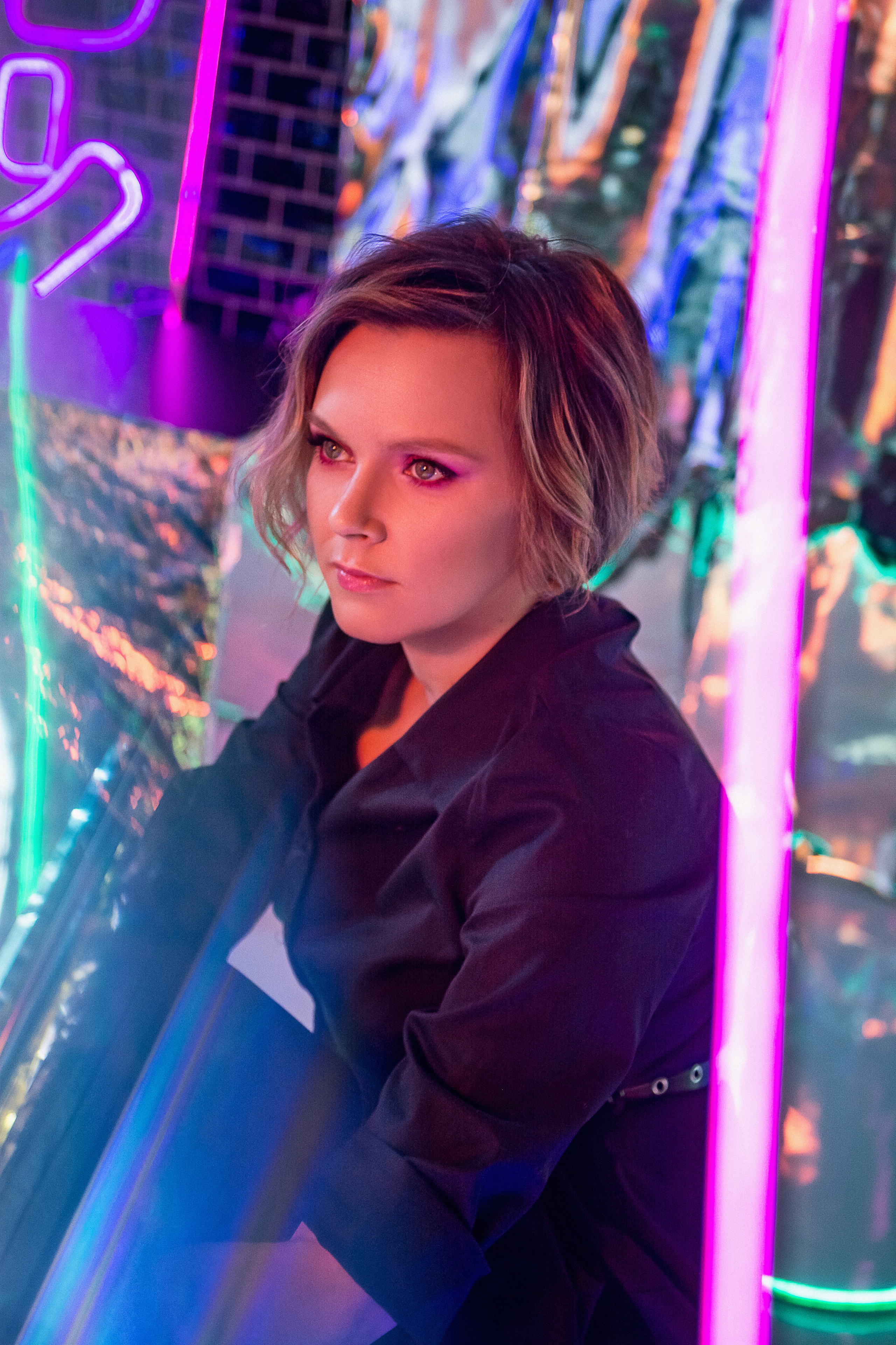 Неоновая фотостудия. Портретный фотограф в Санкт-Петербурге Дмитриева Наталия