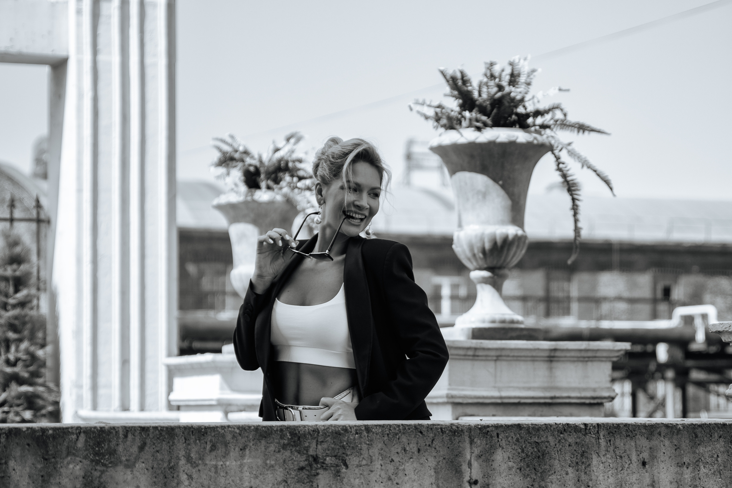 Ева Федорович, терраса. Контент. Портретный фотограф в Санкт-Петербурге Дмитриева Наталия