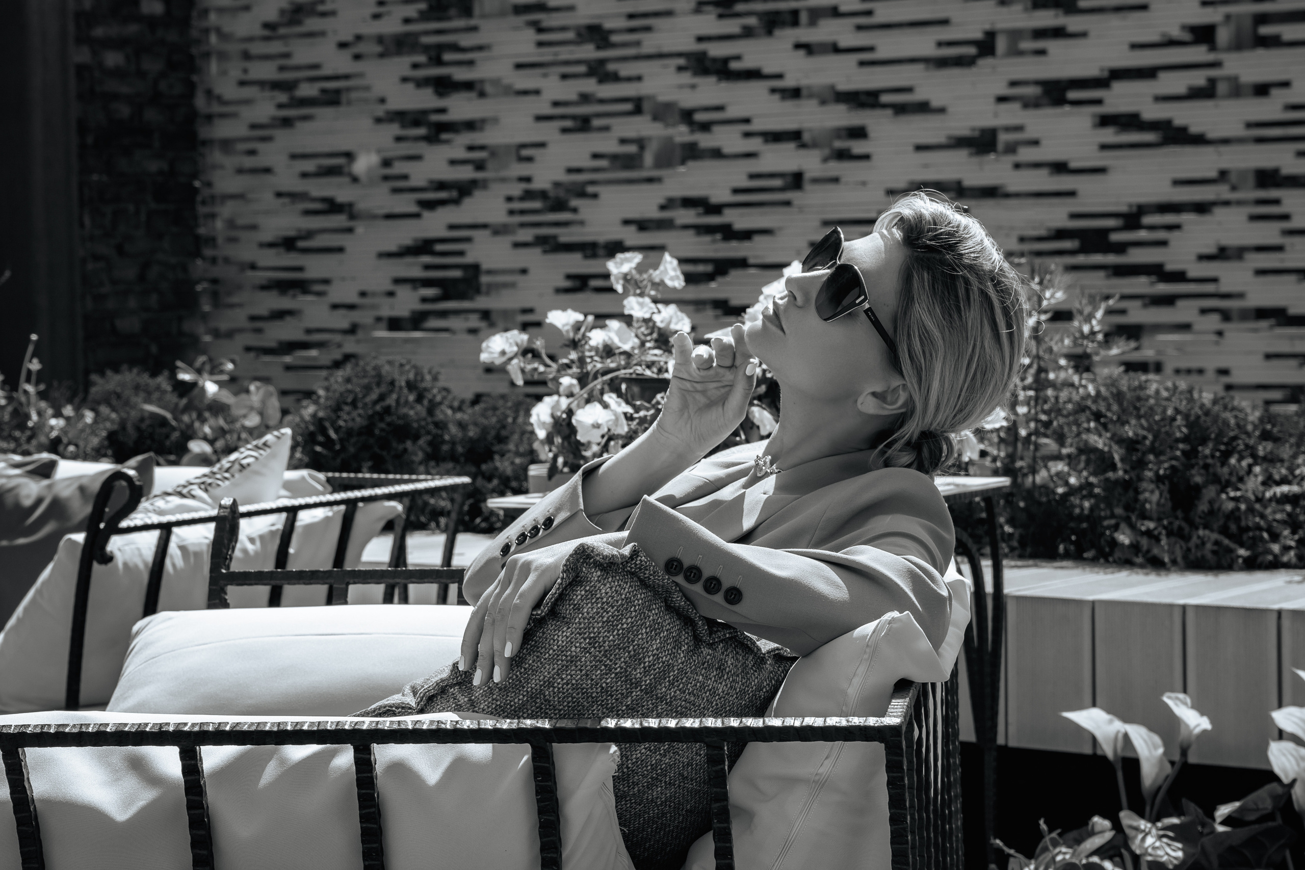 Ева Федорович, терраса. Контент. Портретный фотограф в Санкт-Петербурге Дмитриева Наталия